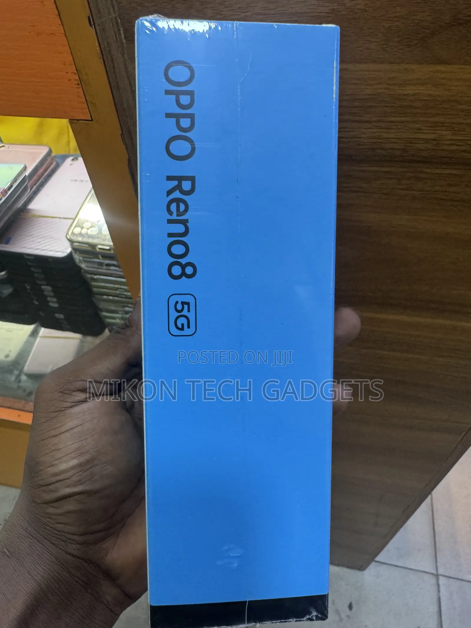 New Oppo Reno8 5G 256 GB Gold