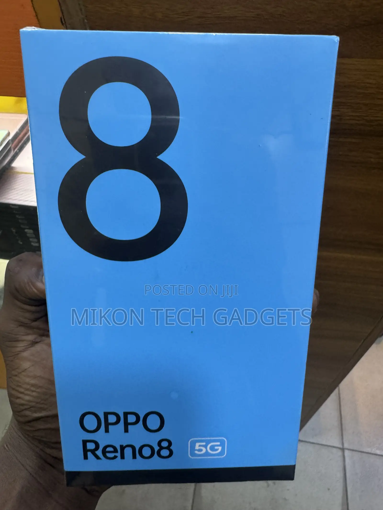 New Oppo Reno8 5G 256 GB Gold