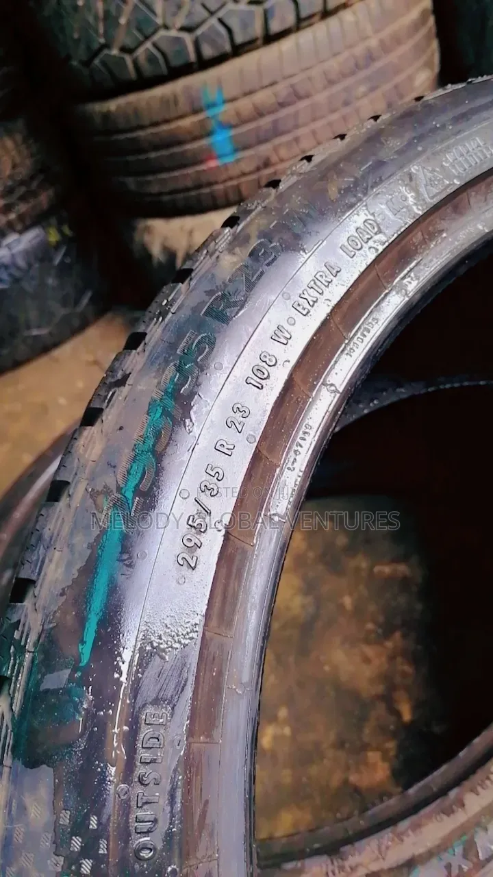 Original Grade One Tokunbo Tires 295/35r23 Continental Tires