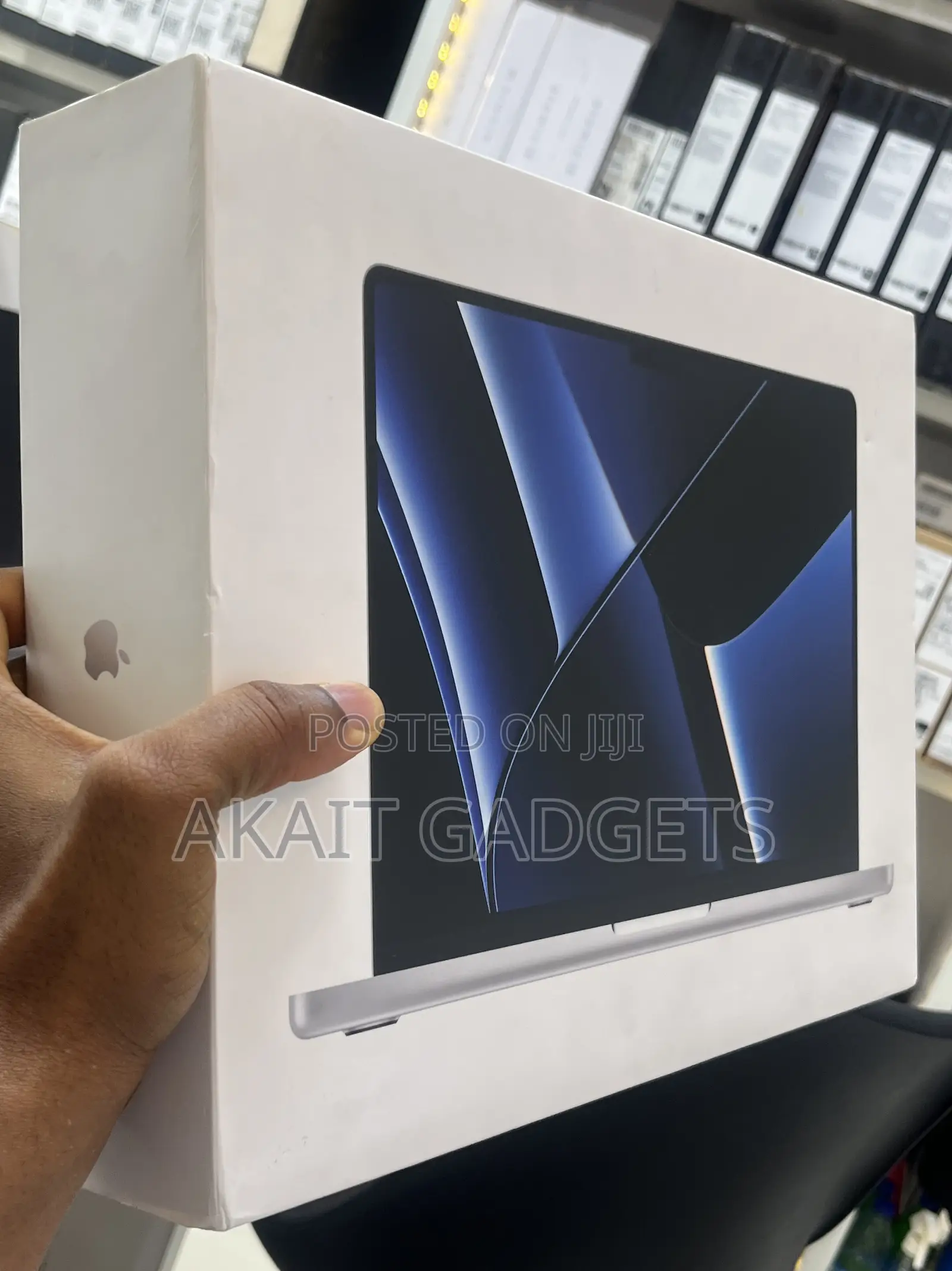 New Laptop Apple MacBook Pro 16GB Apple M2 SSD 1T
