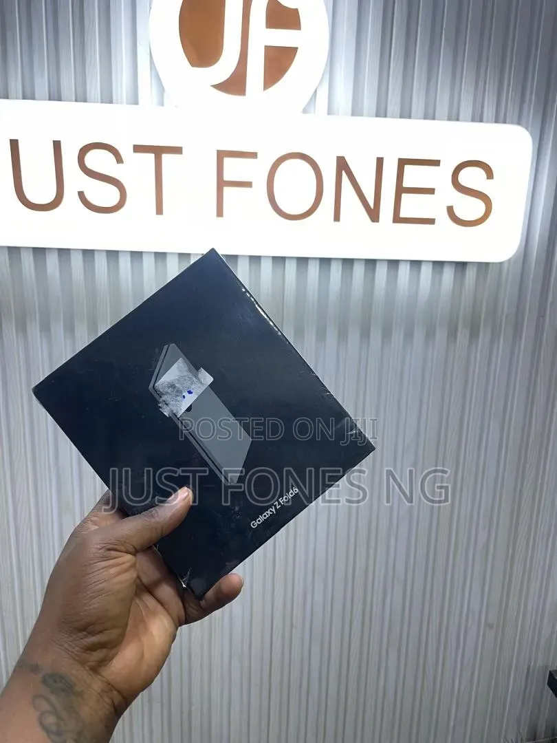 New Samsung Galaxy Z Fold6 512 GB Silver
