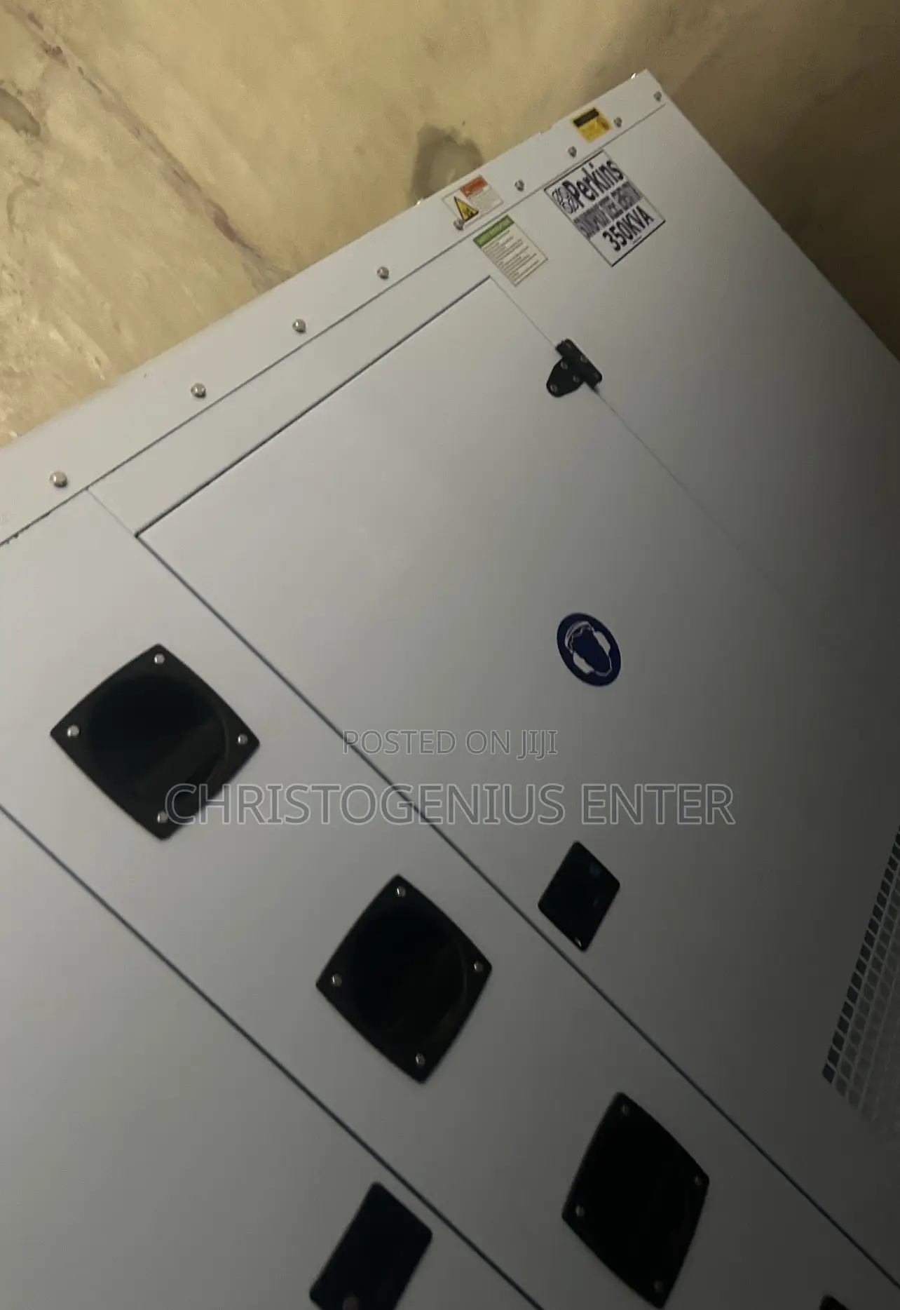 350kva Perkins Soundproof Generator Set