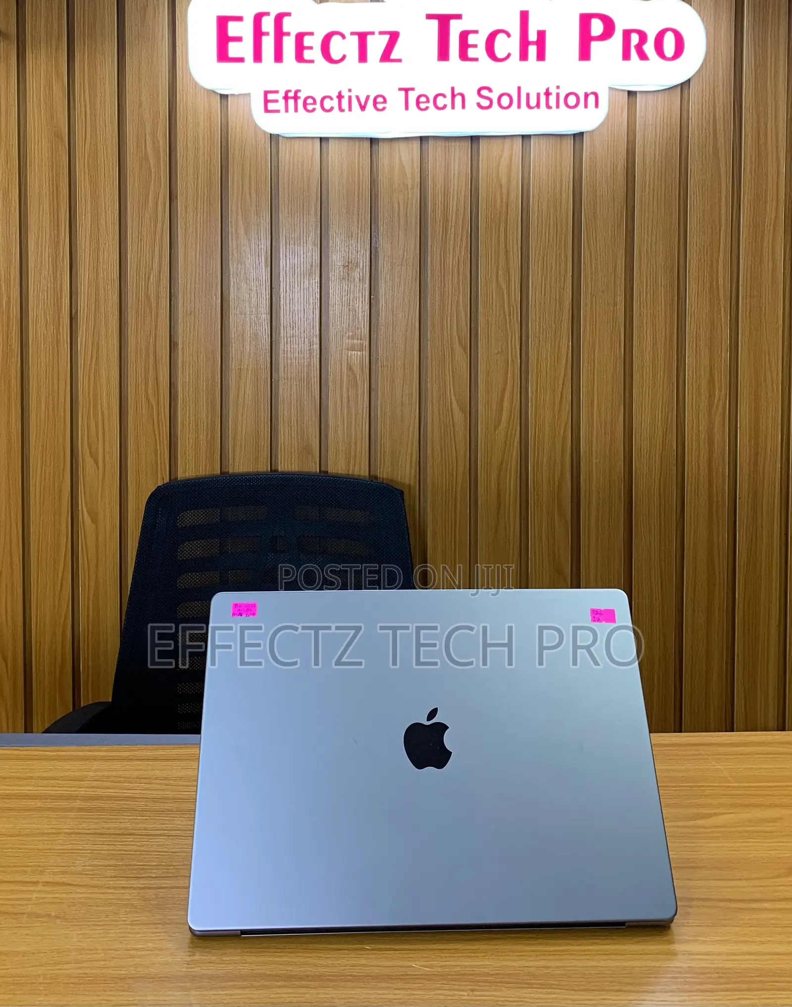Laptop Apple MacBook Pro 2023 M2 Pro 32GB Apple M2 SSD 1T
