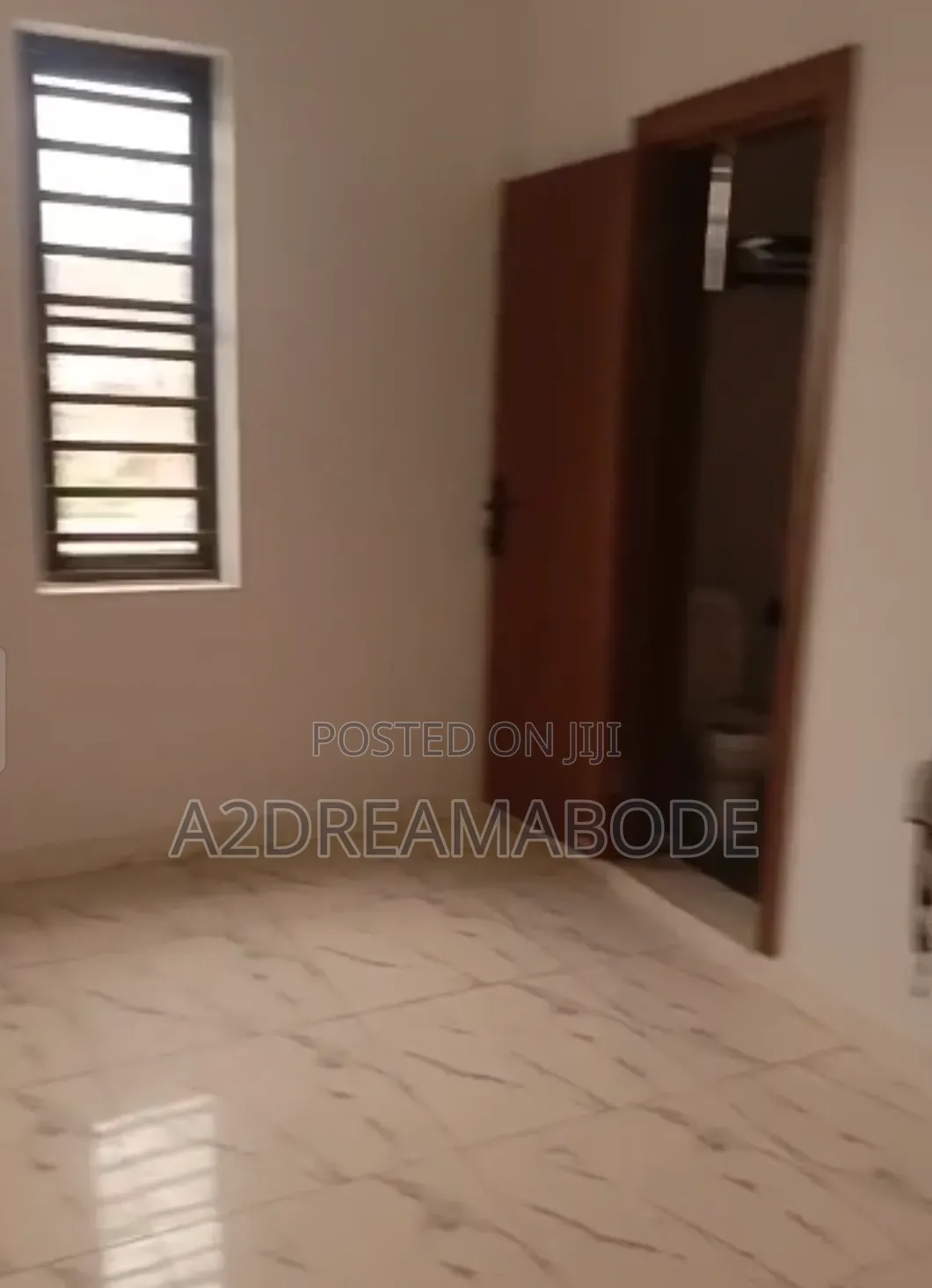 4bdrm Duplex in Magodo Phase 1 for rent