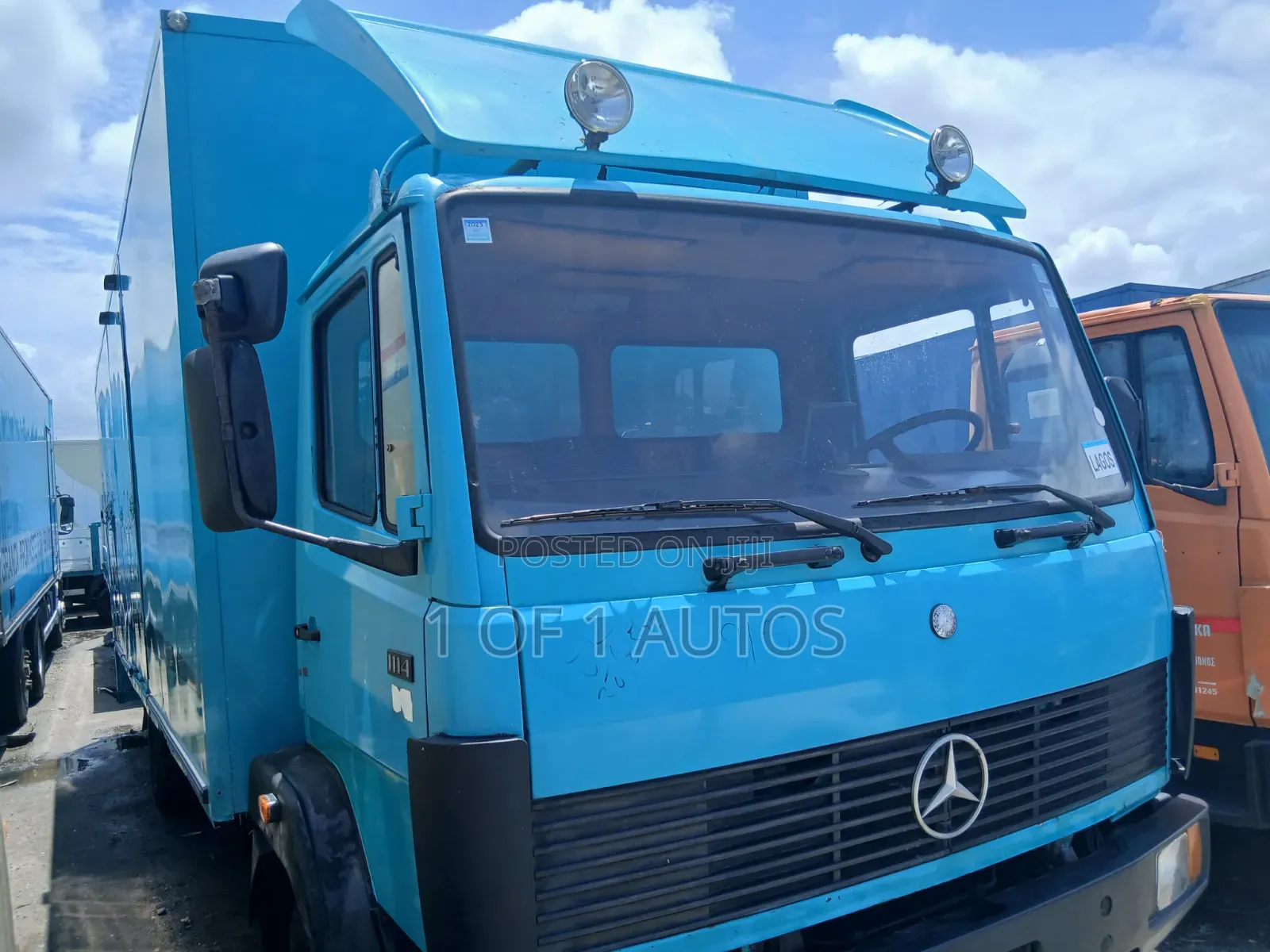 Mercedez Benz 1114 2001 Blue