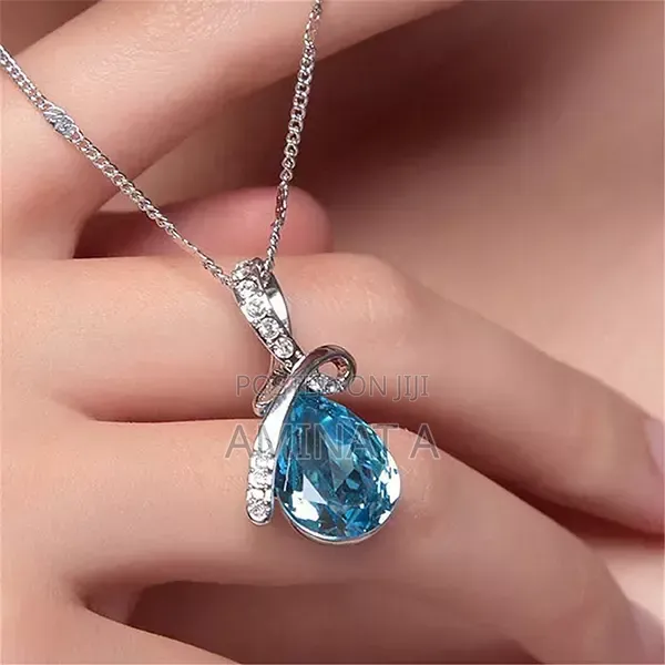 Crystal Silver Water Drop Shaped Necklace
