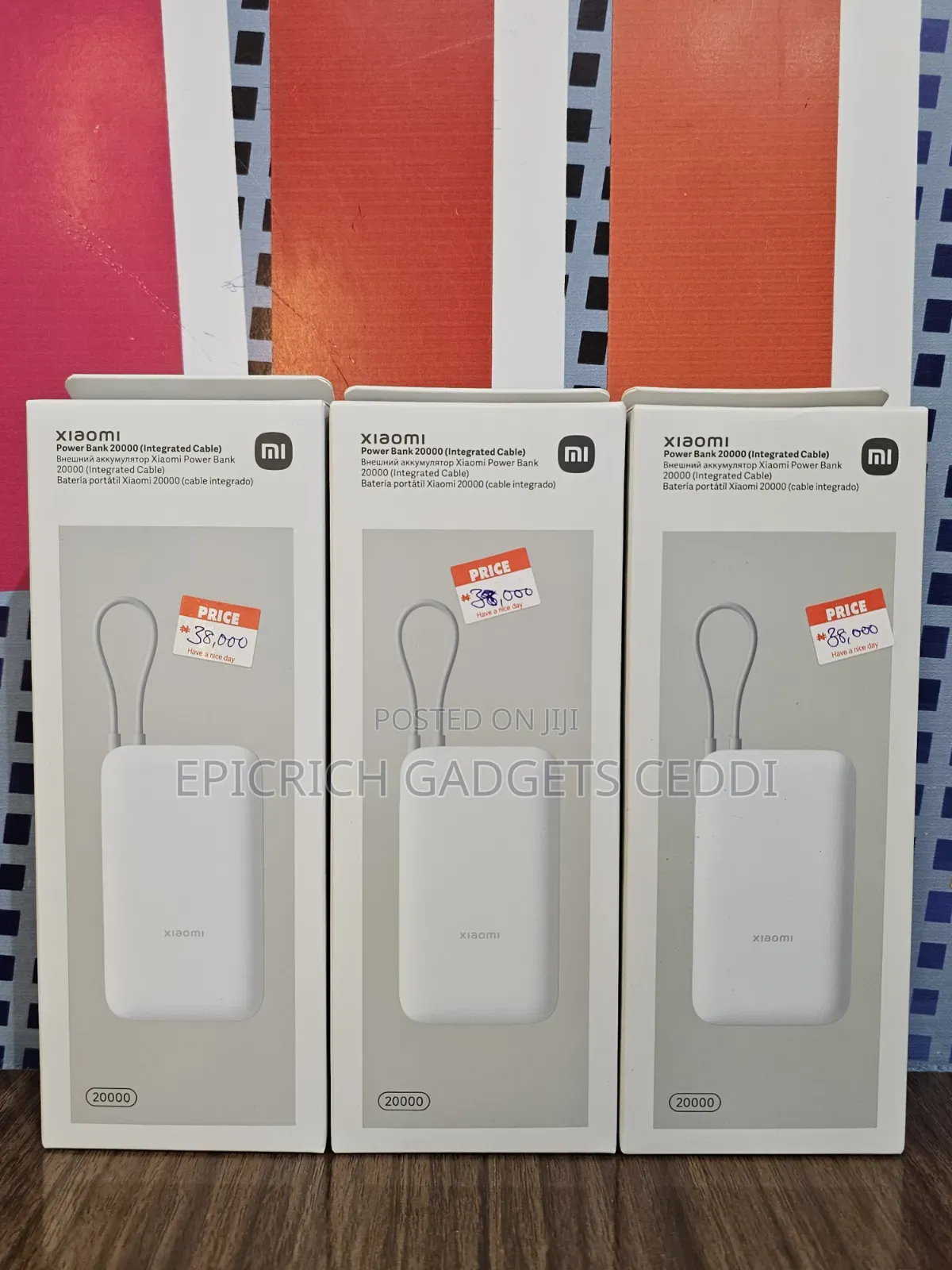 Xiaomi 20,000mah Powerbank With Integrated Cable, Flight Compliant