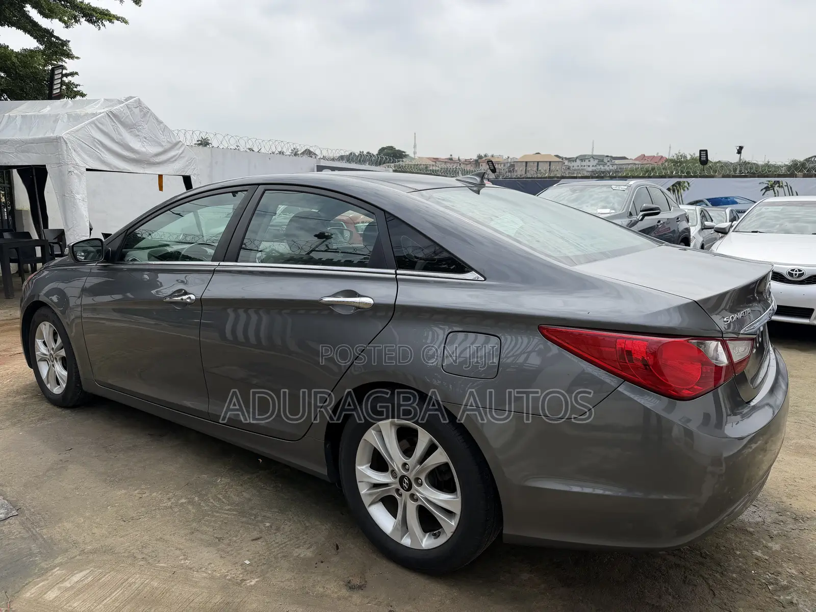Hyundai Sonata Limited 2.0T Sedan (2.0L 4cyl 6A) 2013 Gray