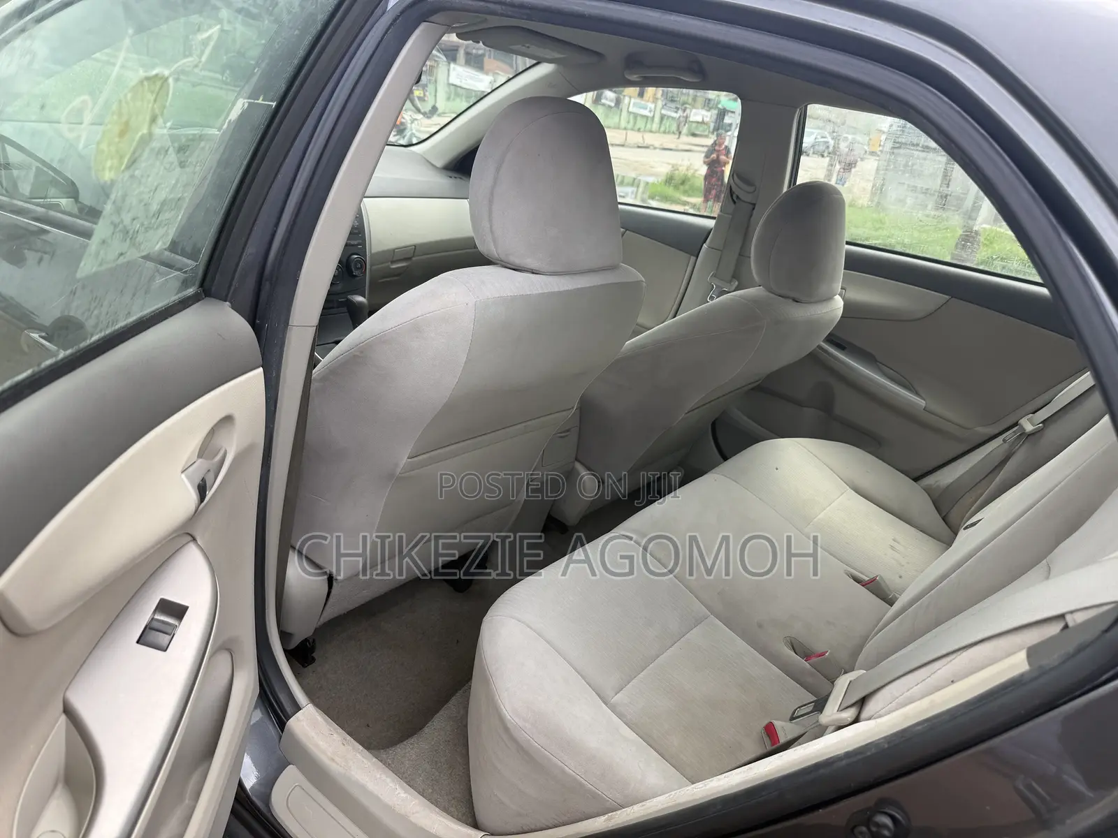 Toyota Corolla LE 4dr Sedan (1.8L 4cyl 4A) 2010 Black