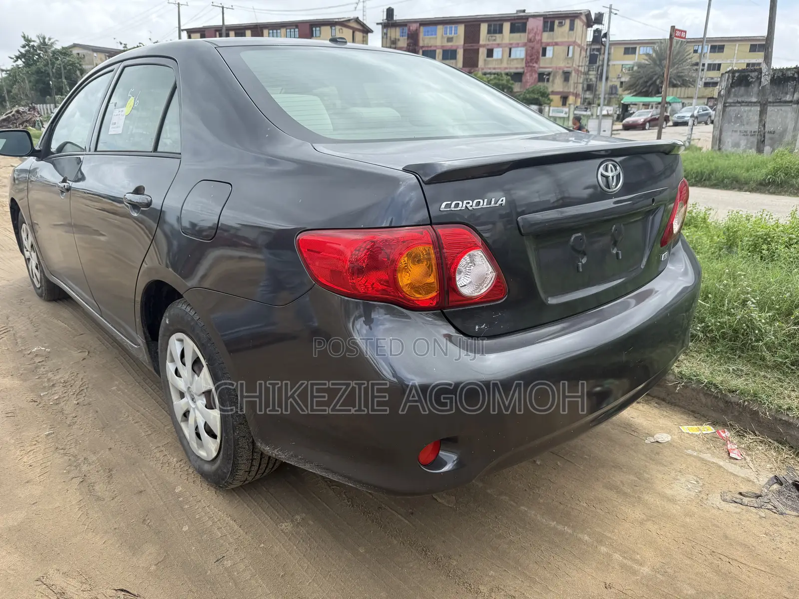 Toyota Corolla LE 4dr Sedan (1.8L 4cyl 4A) 2010 Black