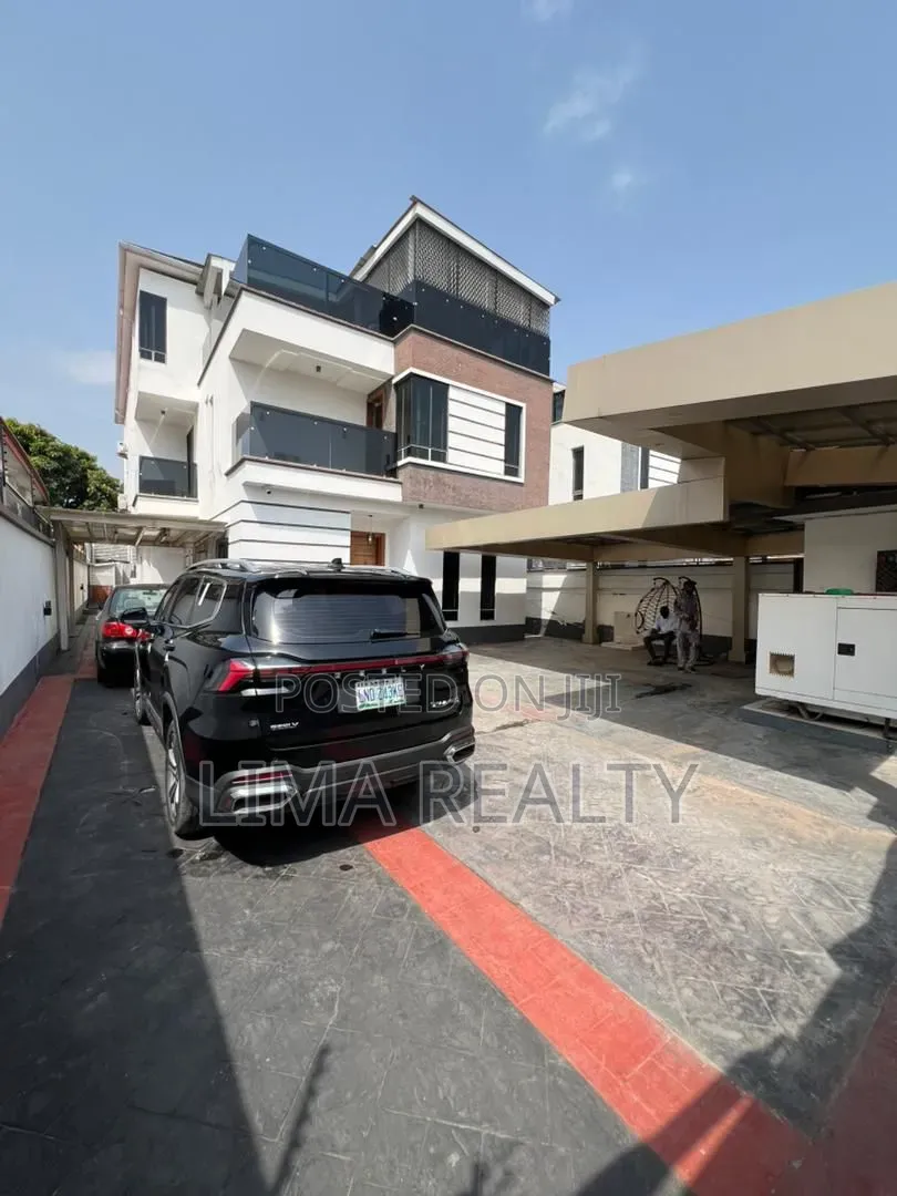 Party House- 5 Bed Phase 1 Lekki