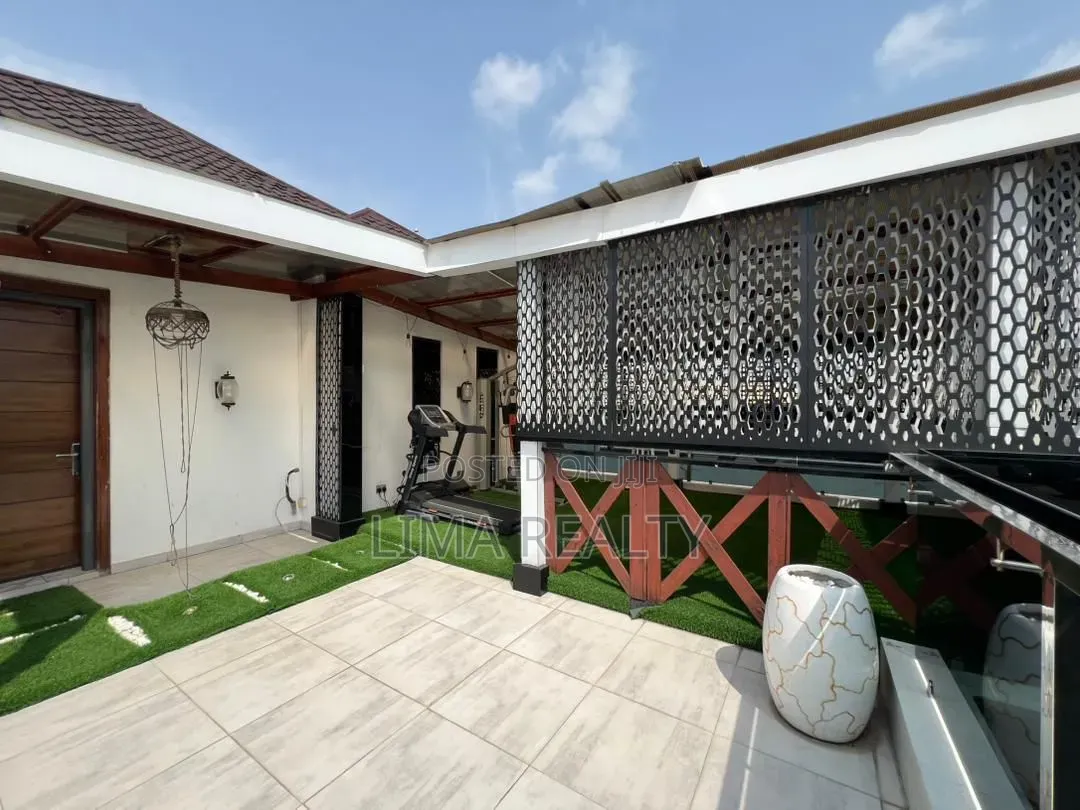 Party House- 5 Bed Phase 1 Lekki