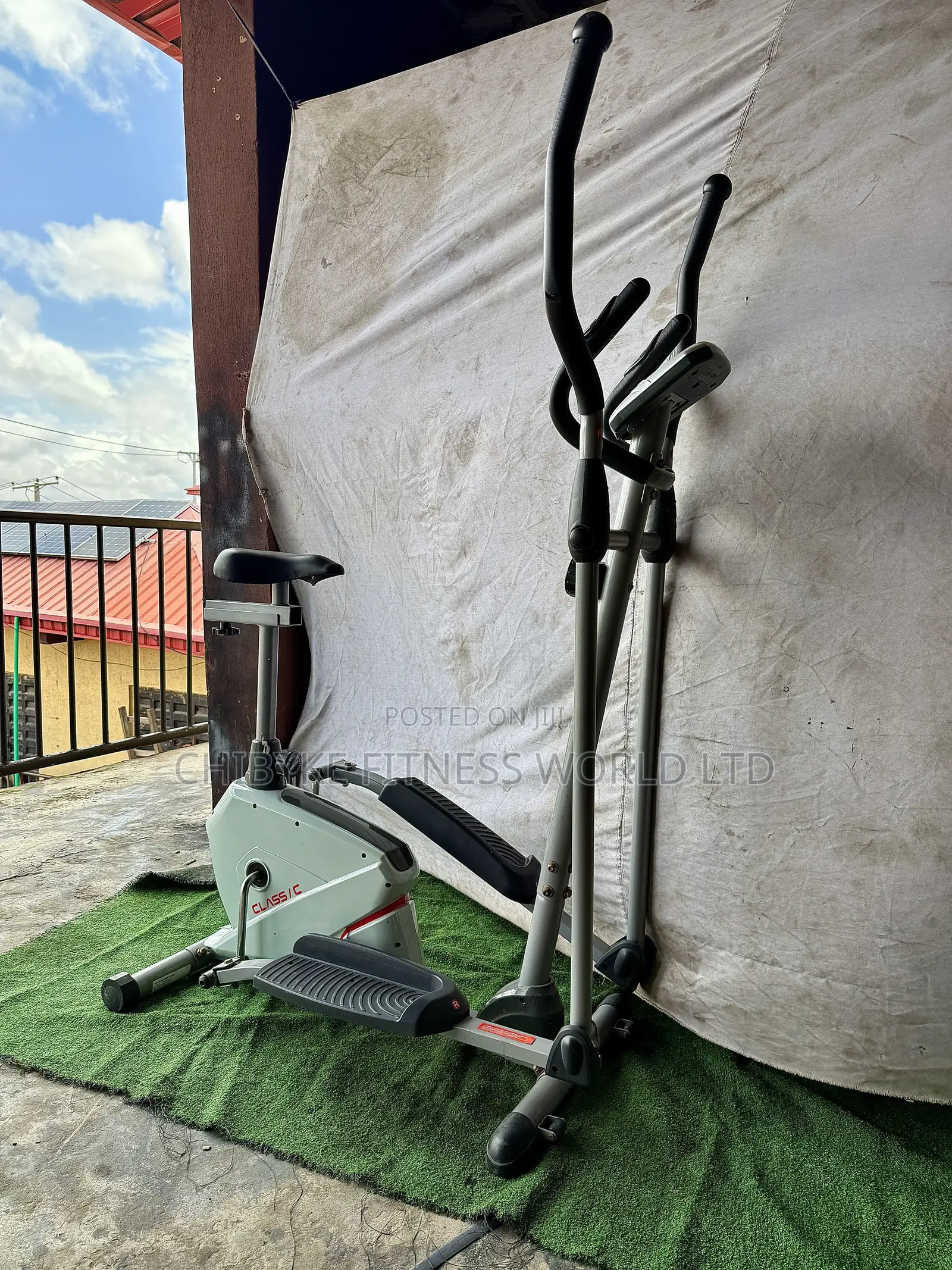 Eliptical Trainer/ Crosstrainer With Seat ( 2 in 1)