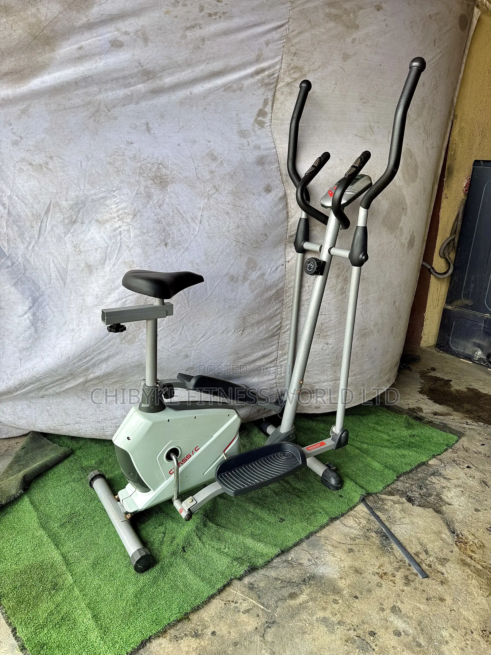 Eliptical Trainer/ Crosstrainer With Seat ( 2 in 1)