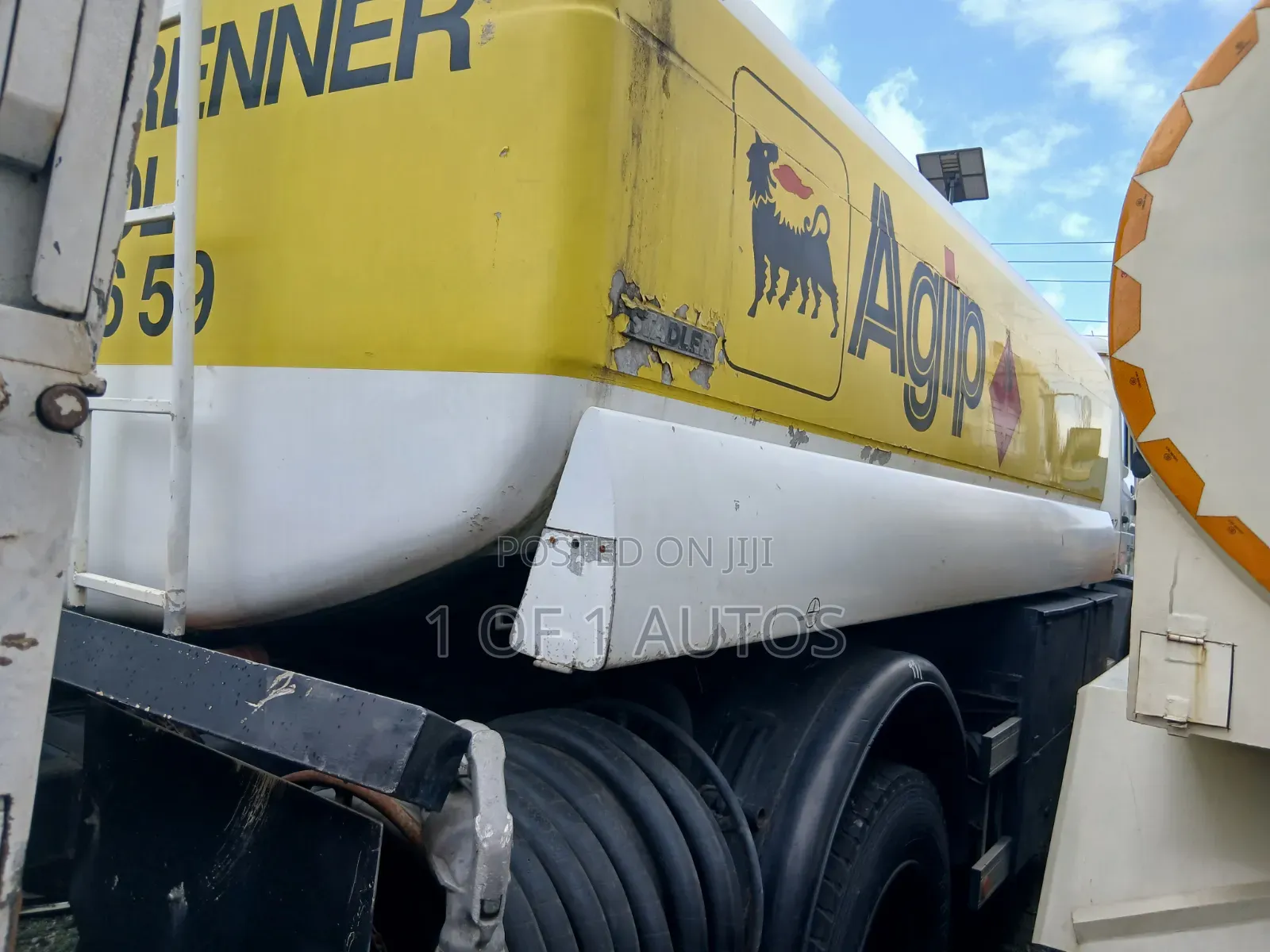 Mercedes Benz 1620 Gas Tanker