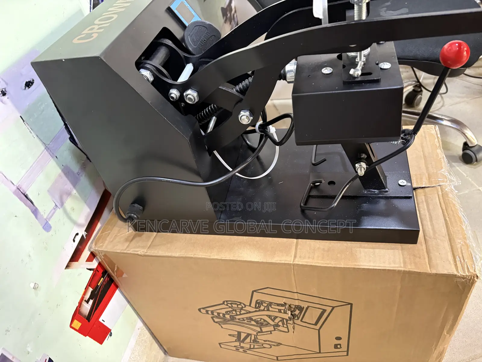 Crown Cap Presser Machine