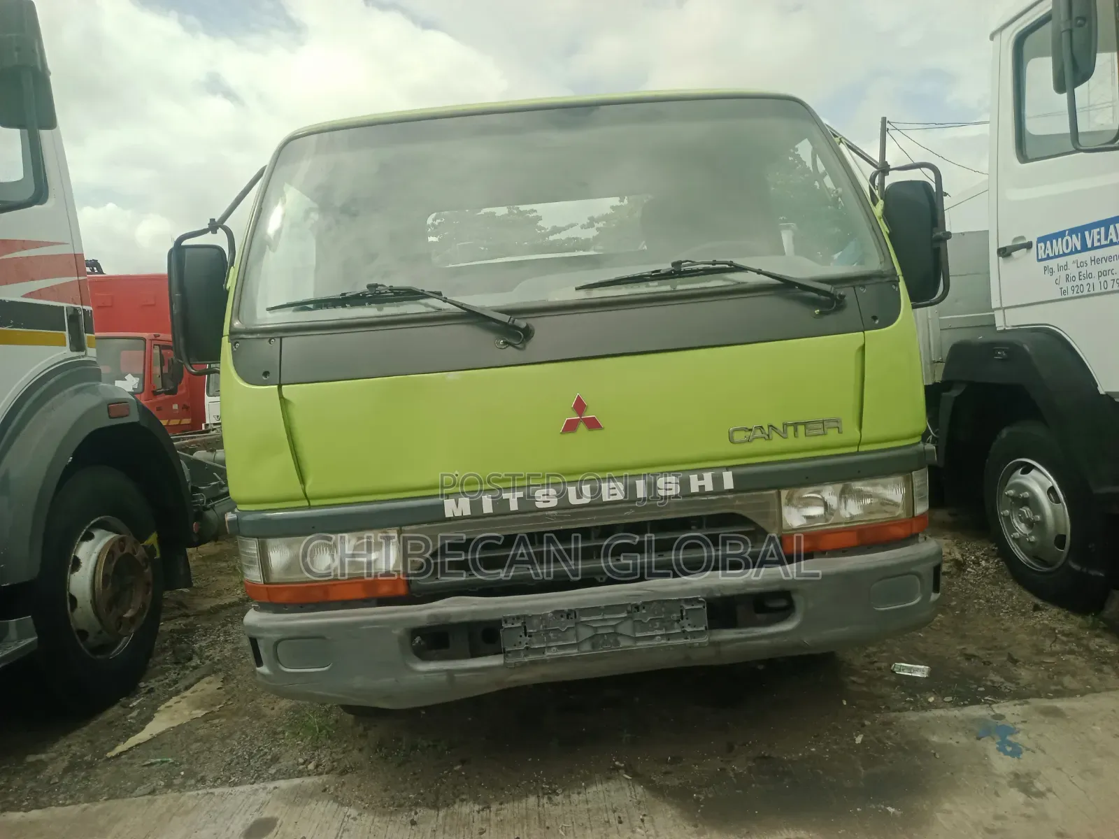 Mitsubishi Canter Pickup Wit 34 Engine Truck (Tokunbo)