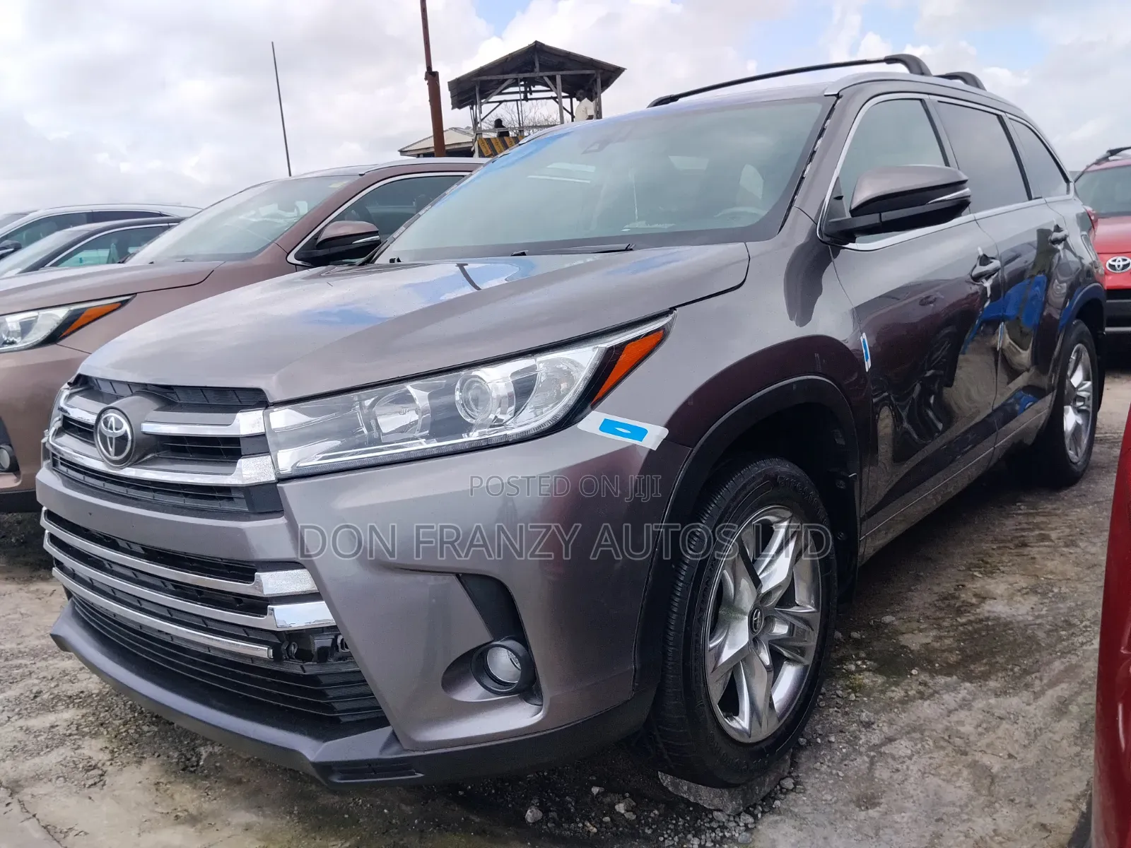 Toyota Highlander Limited Platinum V6 4x4 (3.5L 6cyl 6A) 2016 Gray
