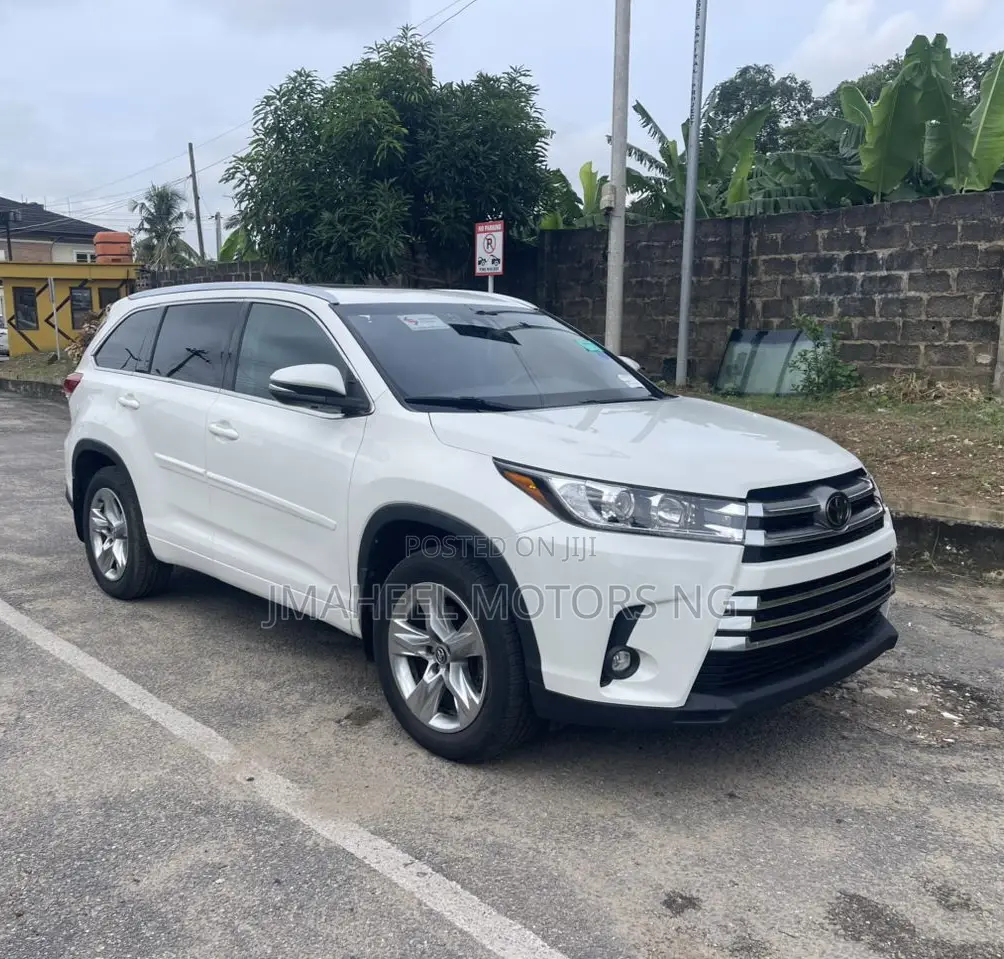 Toyota Highlander Limited 2019 White