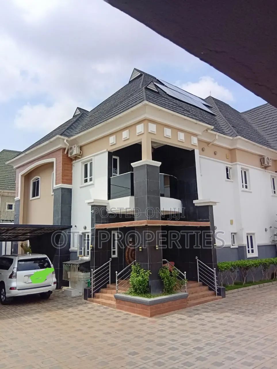 2bdrm Block of Flats in Fo1, Kubwa for rent