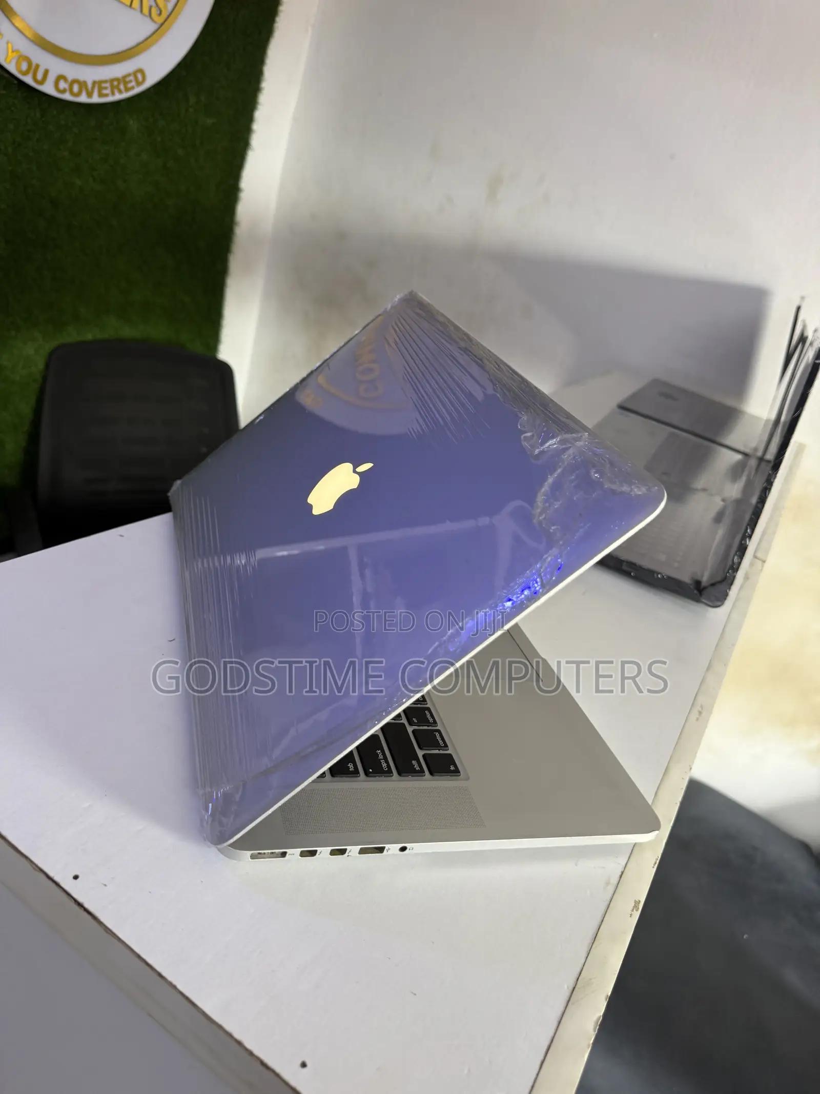 Laptop Apple MacBook Pro 2015 16GB Intel Core i7 SSD 256GB