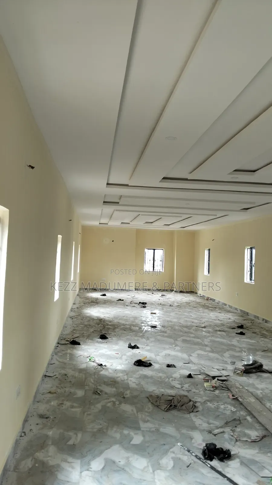 To Let : Sizeable Hall at Sars Road Port Harcourt