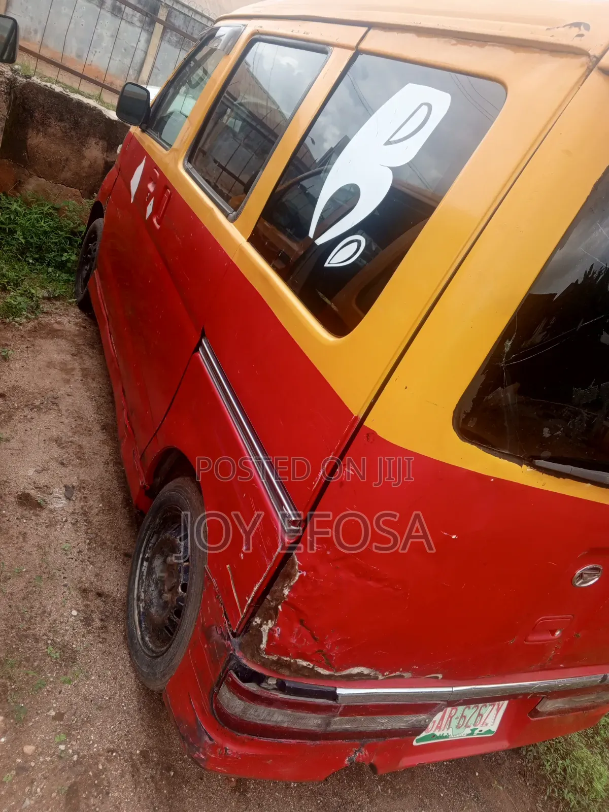 Daihatsu Hijet 2002 Red