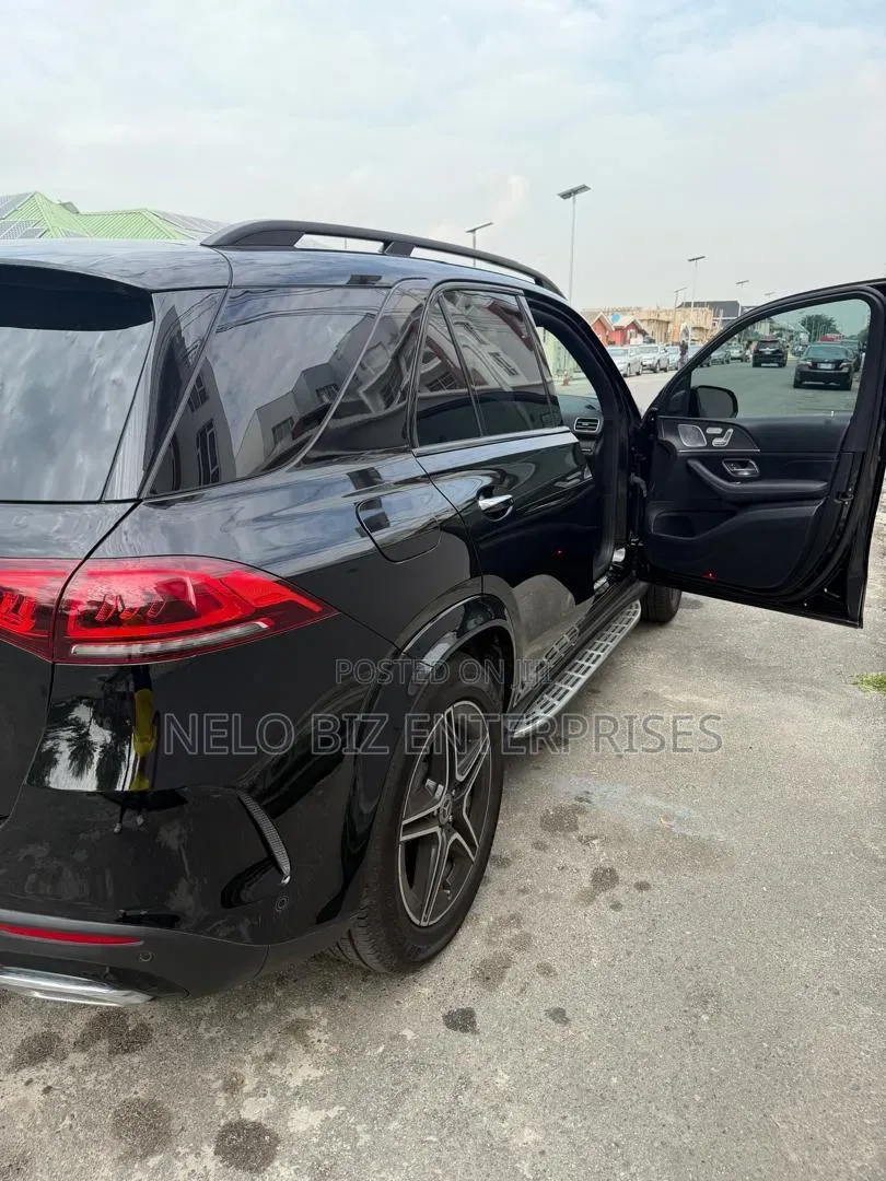 Mercedes-Benz GLE-Class 2021 Black