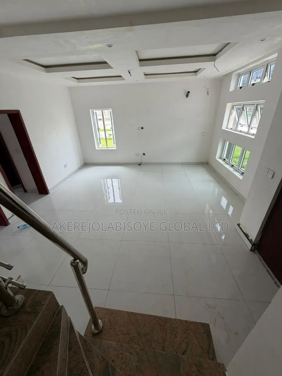 4bdrm Duplex in Karsana for sale