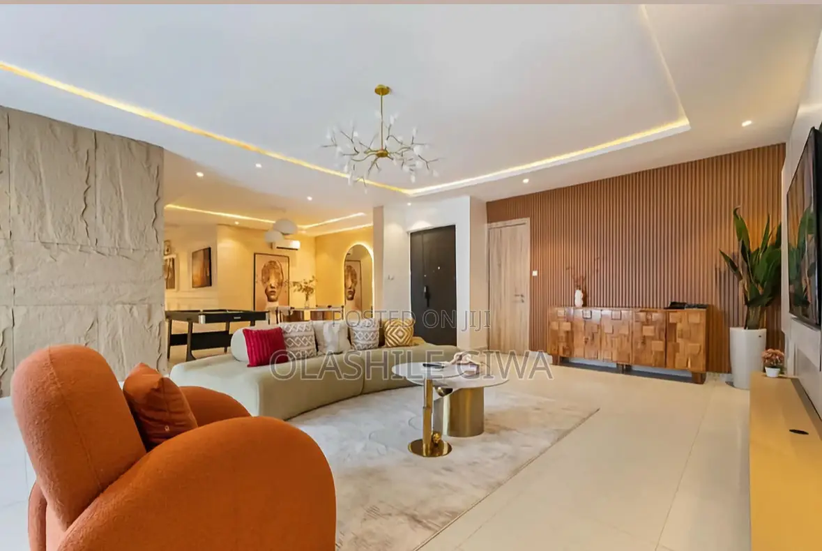 3 Bedroom Apartment, With a Sea View From the Masters Room.