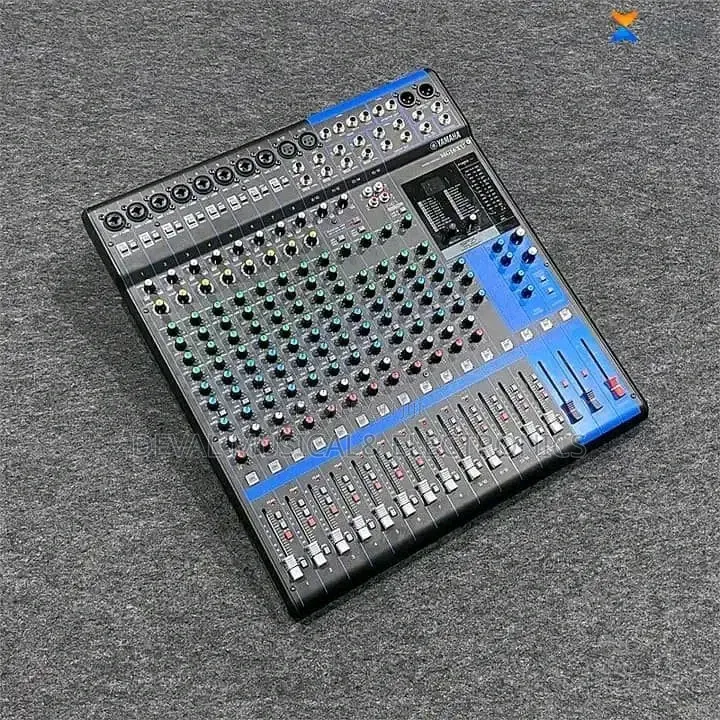 Yamaha 16channels Analogue Mixer (Combined Channels)
