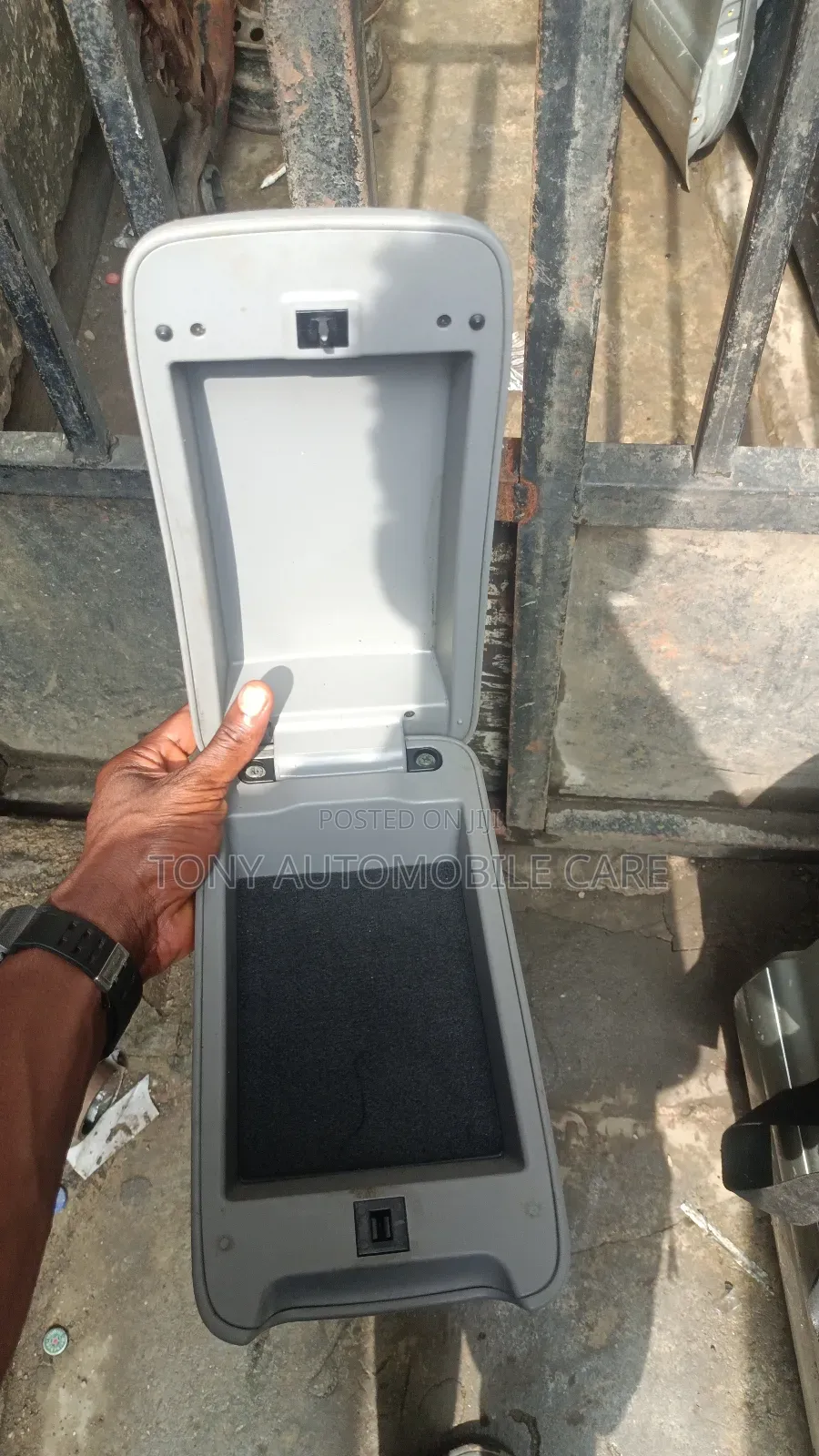 Armrest for Corolla 2005
