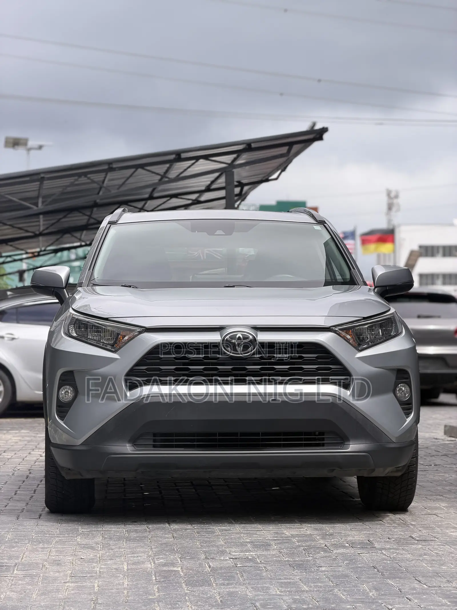 Toyota RAV4 XLE AWD 2024 Gray