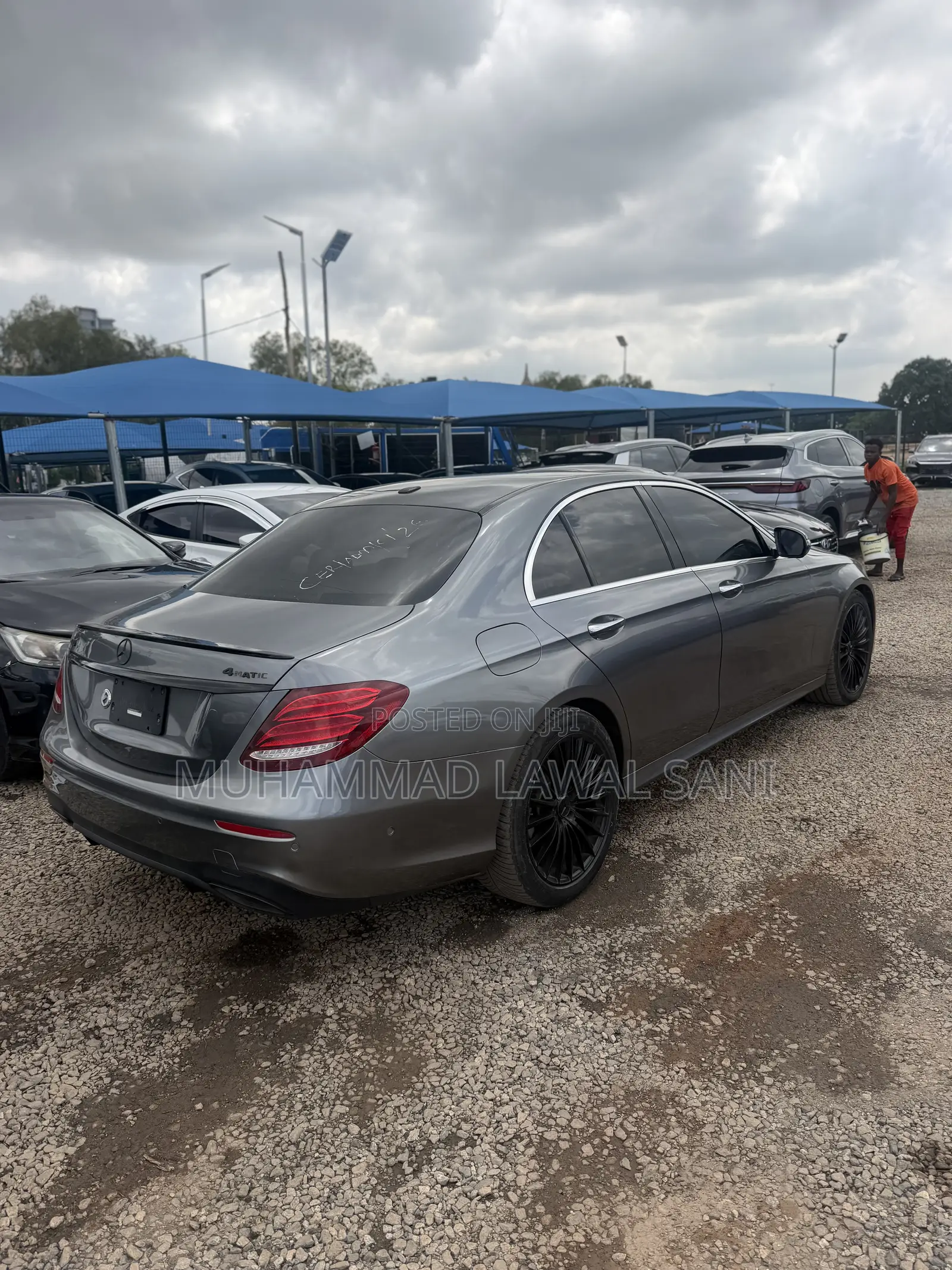 Mercedes-Benz E300 2018 Black