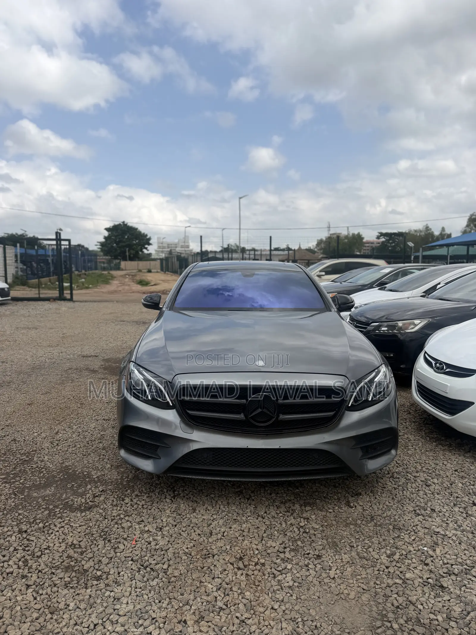 Mercedes-Benz E300 2018 Black