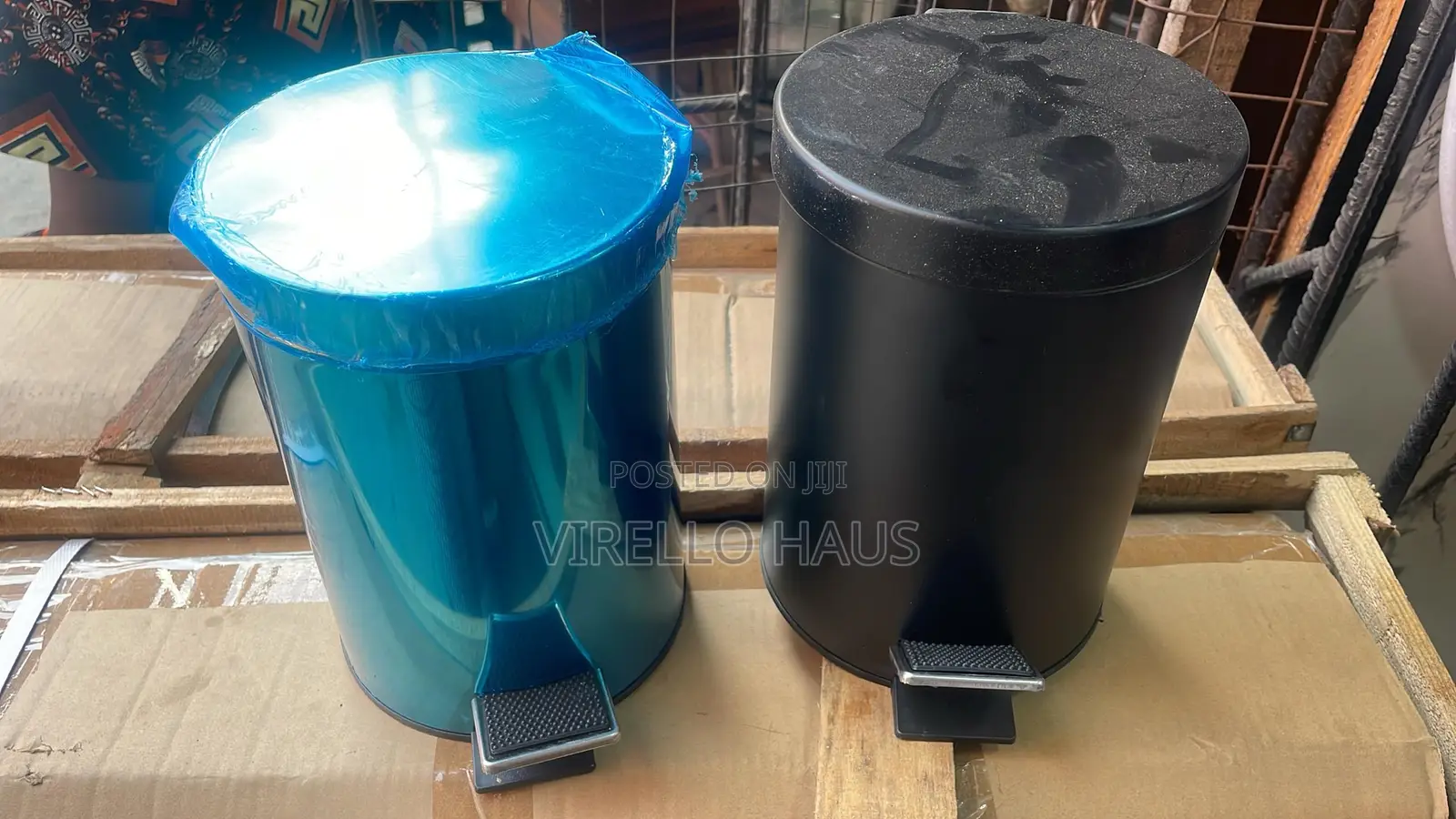 3ltr Round Foot-Press Waste Bin