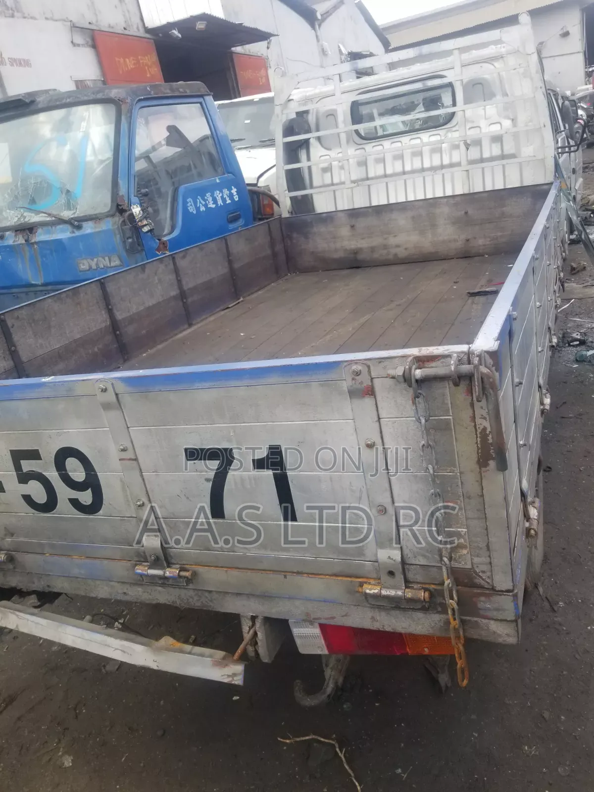 Nissan Cabster