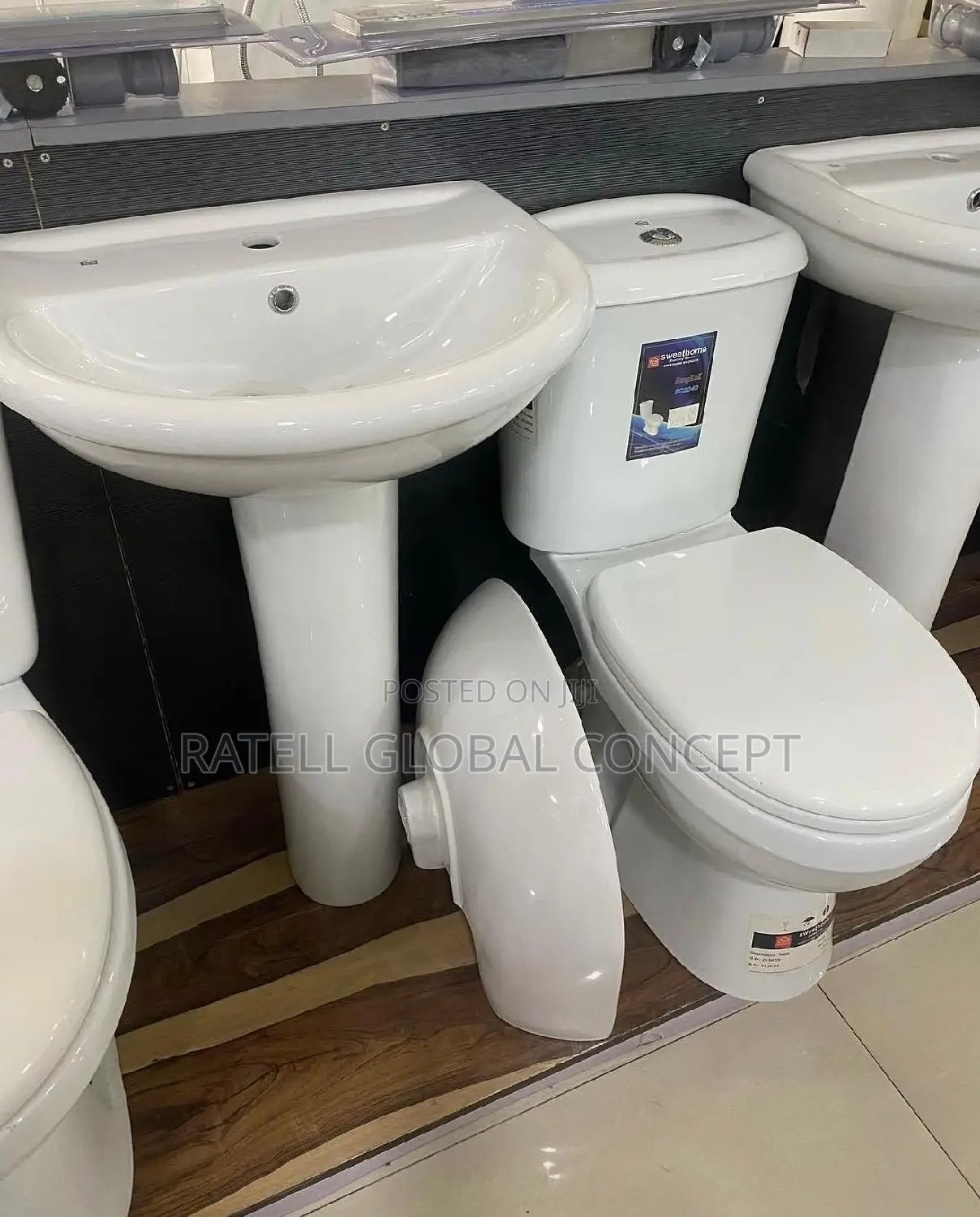 Sweethome Bangkok Toilet Set