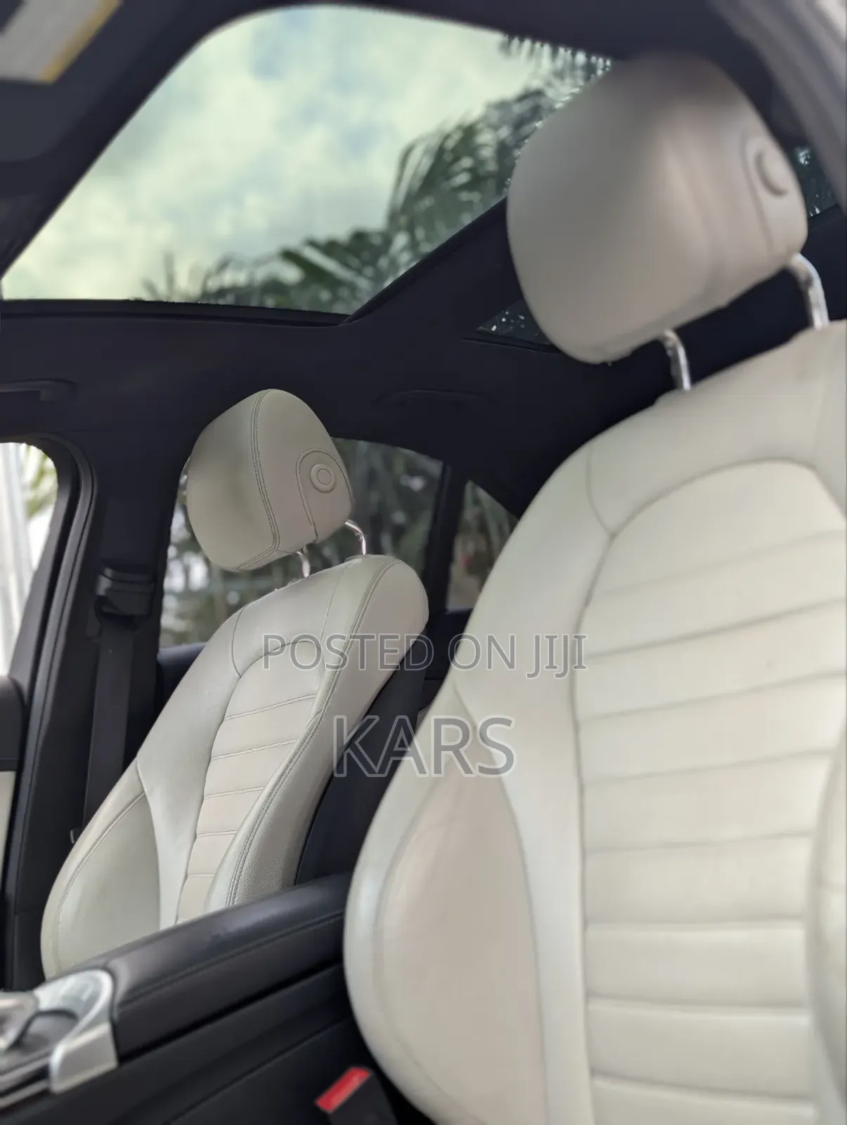 Mercedes-Benz C400 4Matic AWD Sedan (3.0L V6 7A) 2015 Black