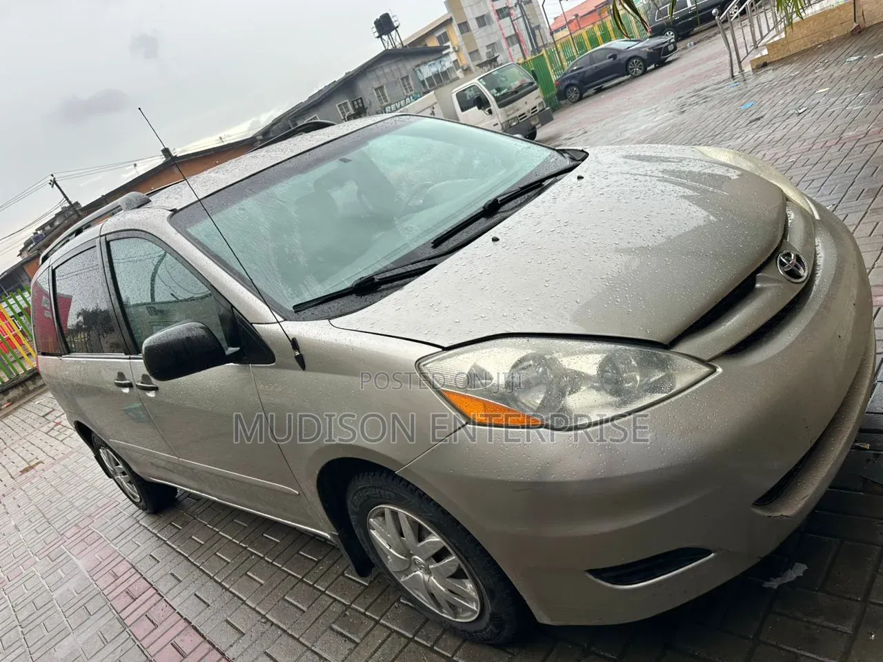 Toyota Sienna 2006 Silver