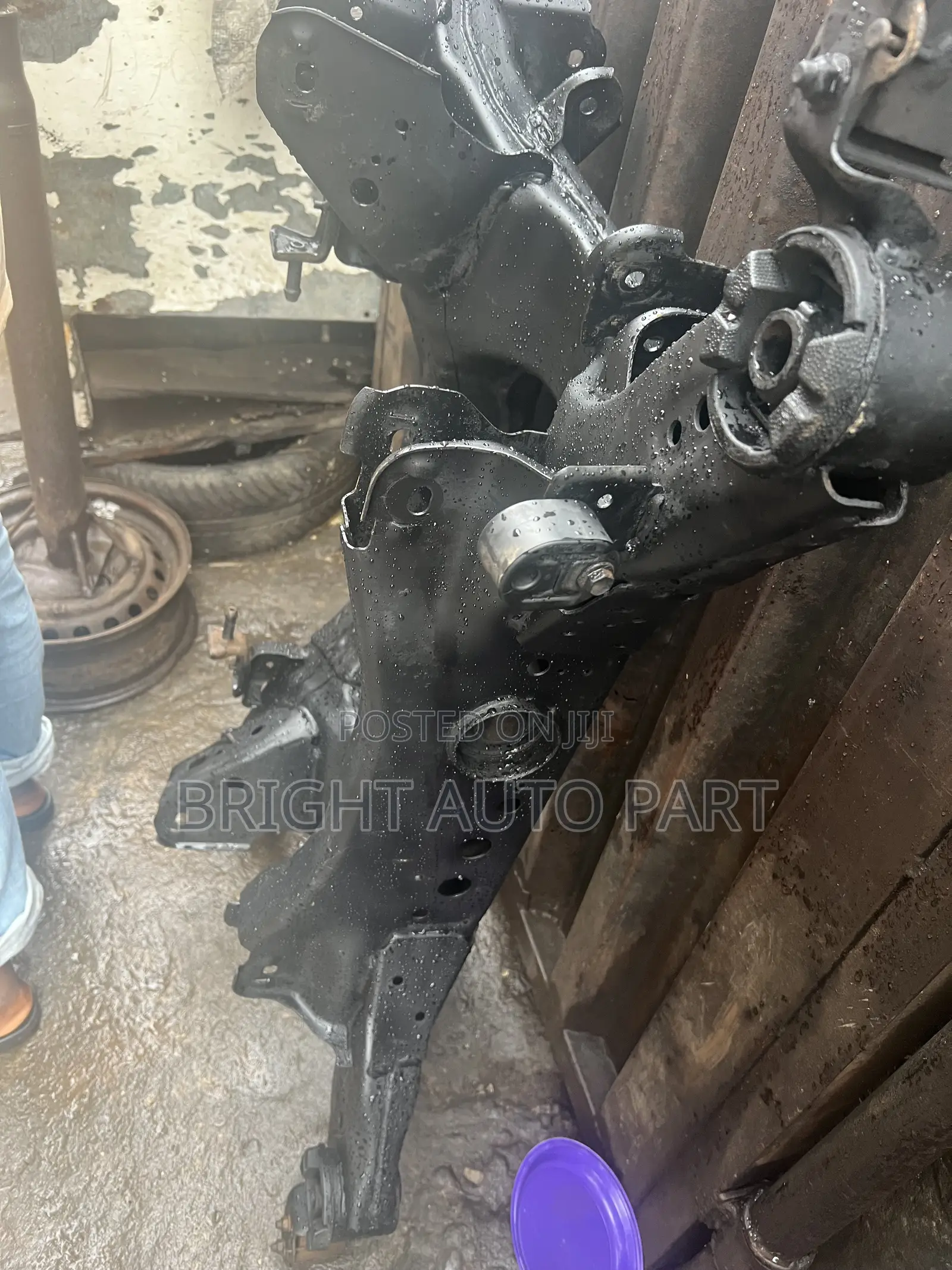 Back Beam Infinite M35 2008 Model