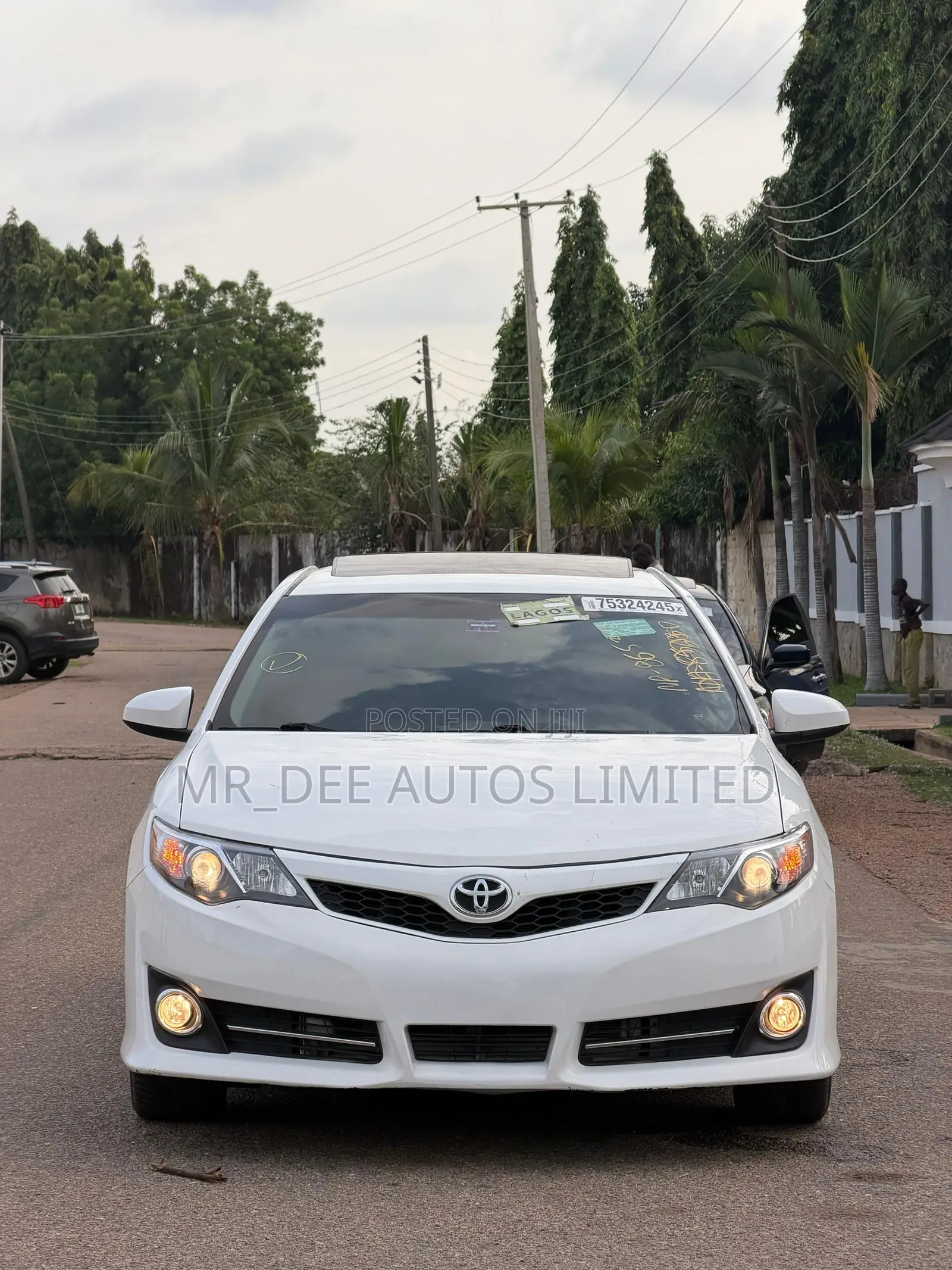 Toyota Camry 2014 White