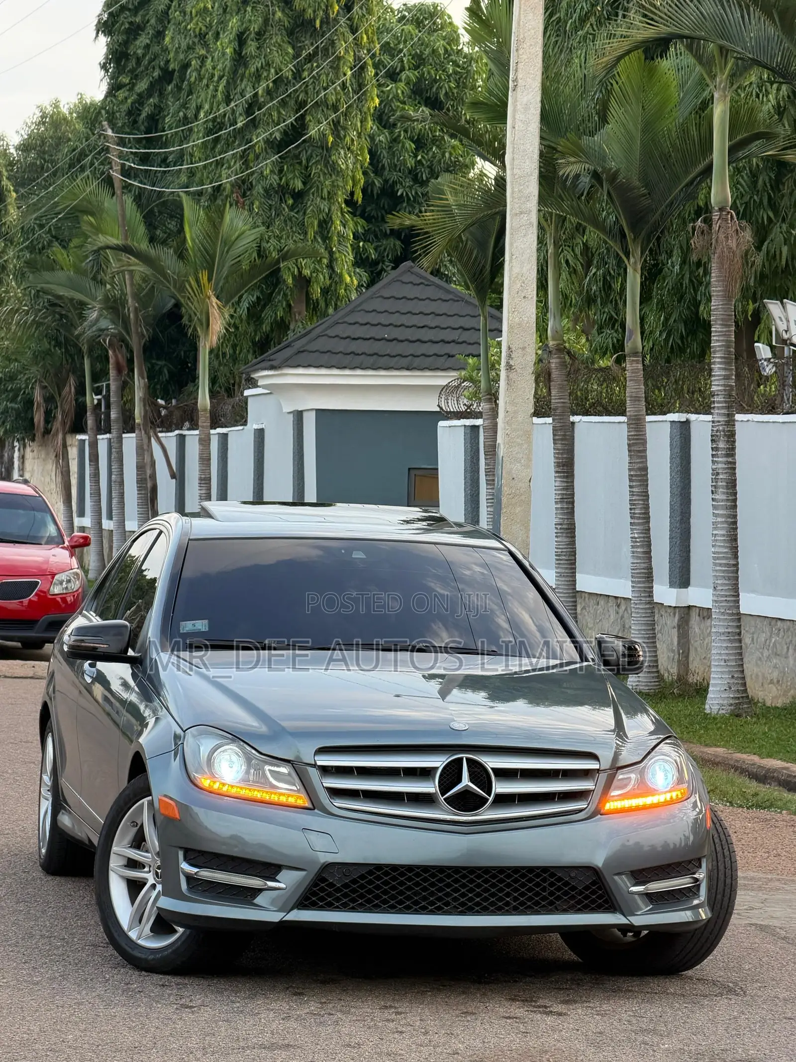 Mercedes-Benz C300 2012 Gray