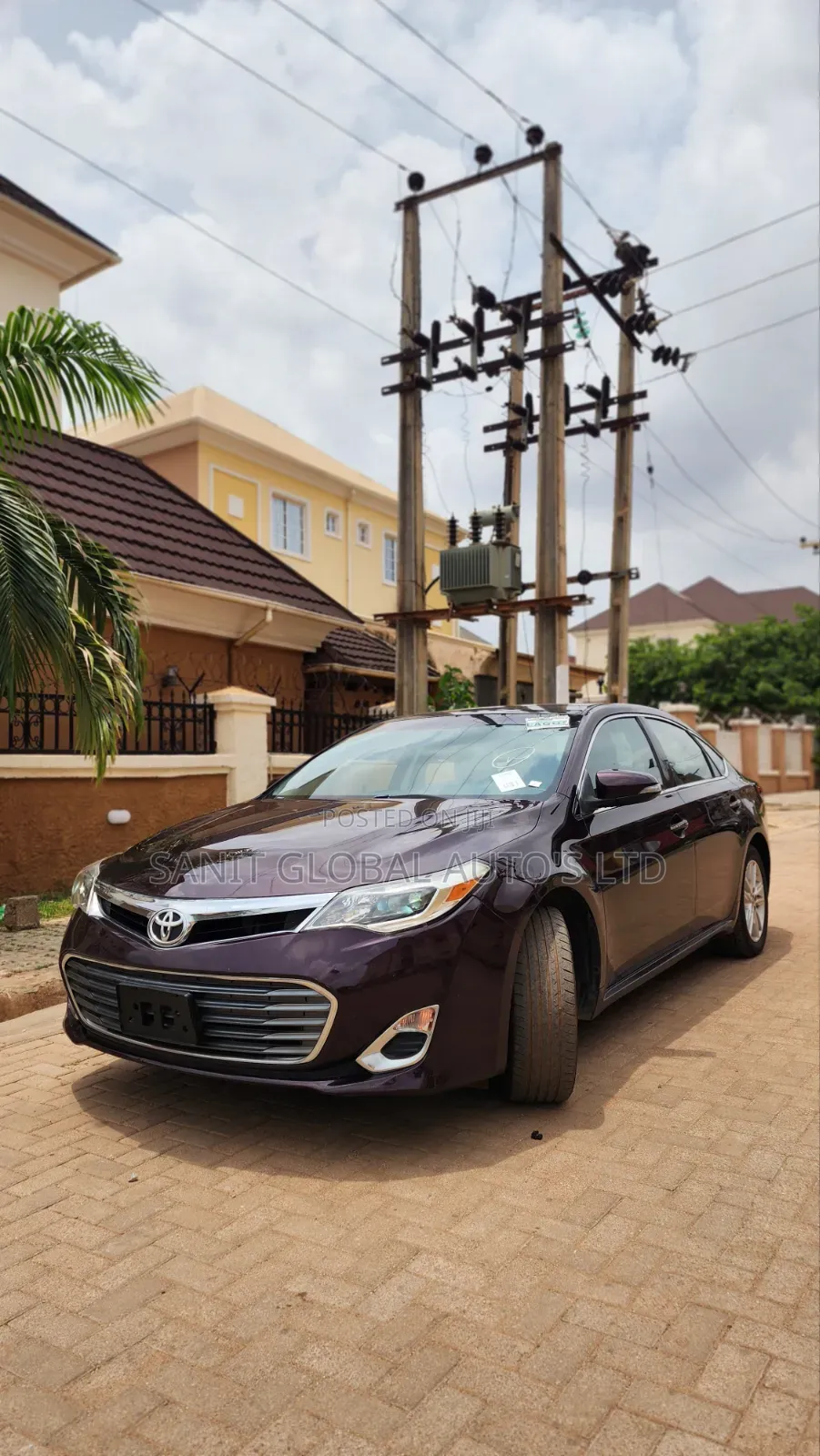 Toyota Avalon XLE 4dr Sedan (3.5L 6cyl 6A) 2015 Maroon
