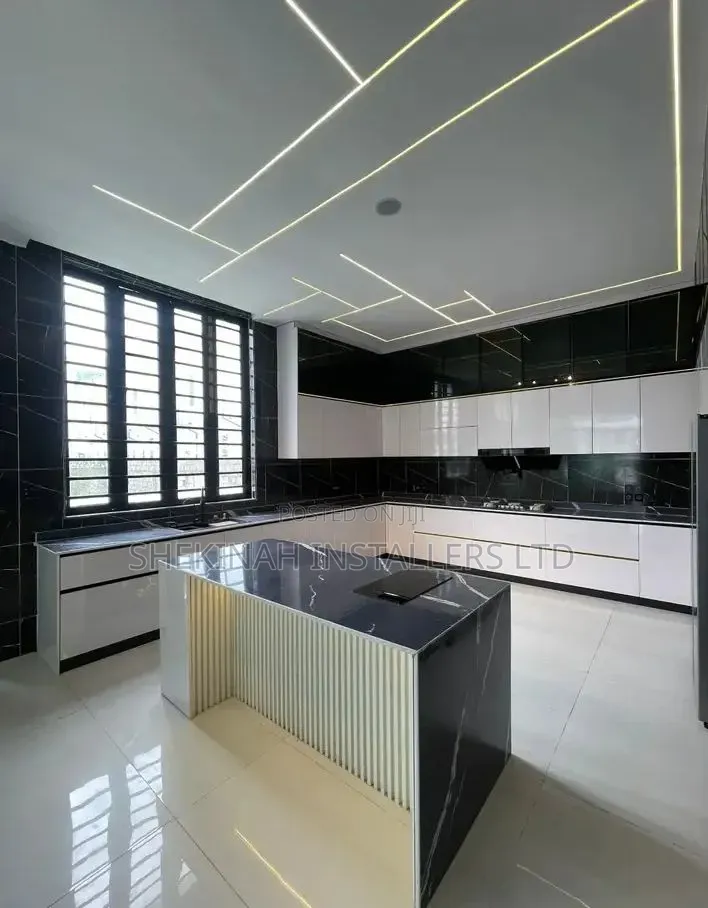 Furnished 5bdrm Duplex in Chevron Lekki for sale