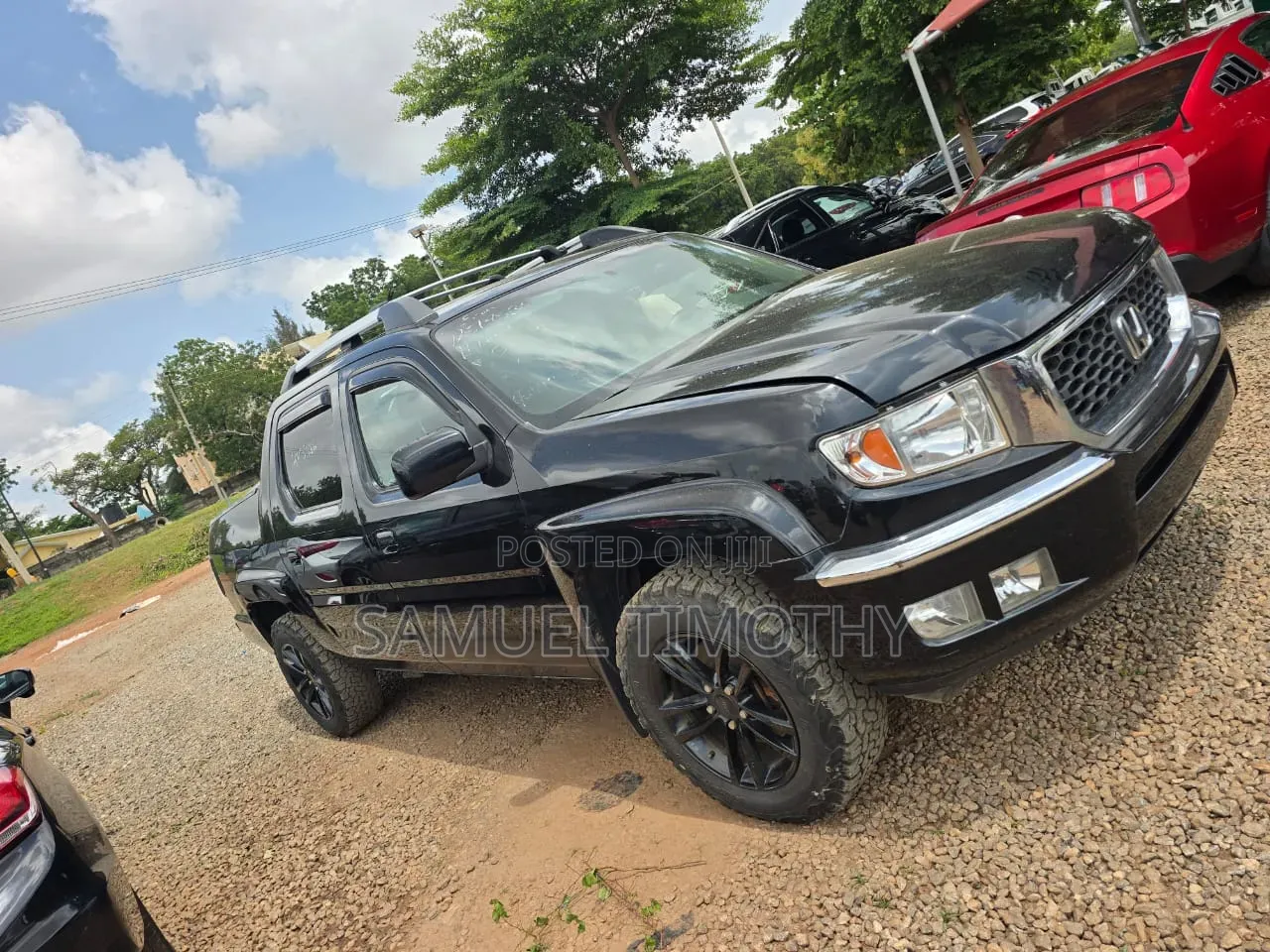 Honda Ridgeline 2011 Black