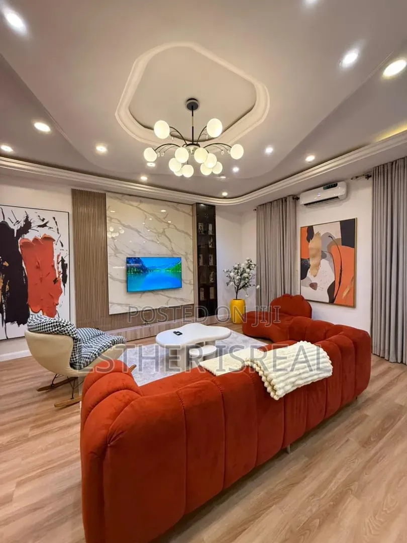 Apollo 1 Bedroom Apartment Idado