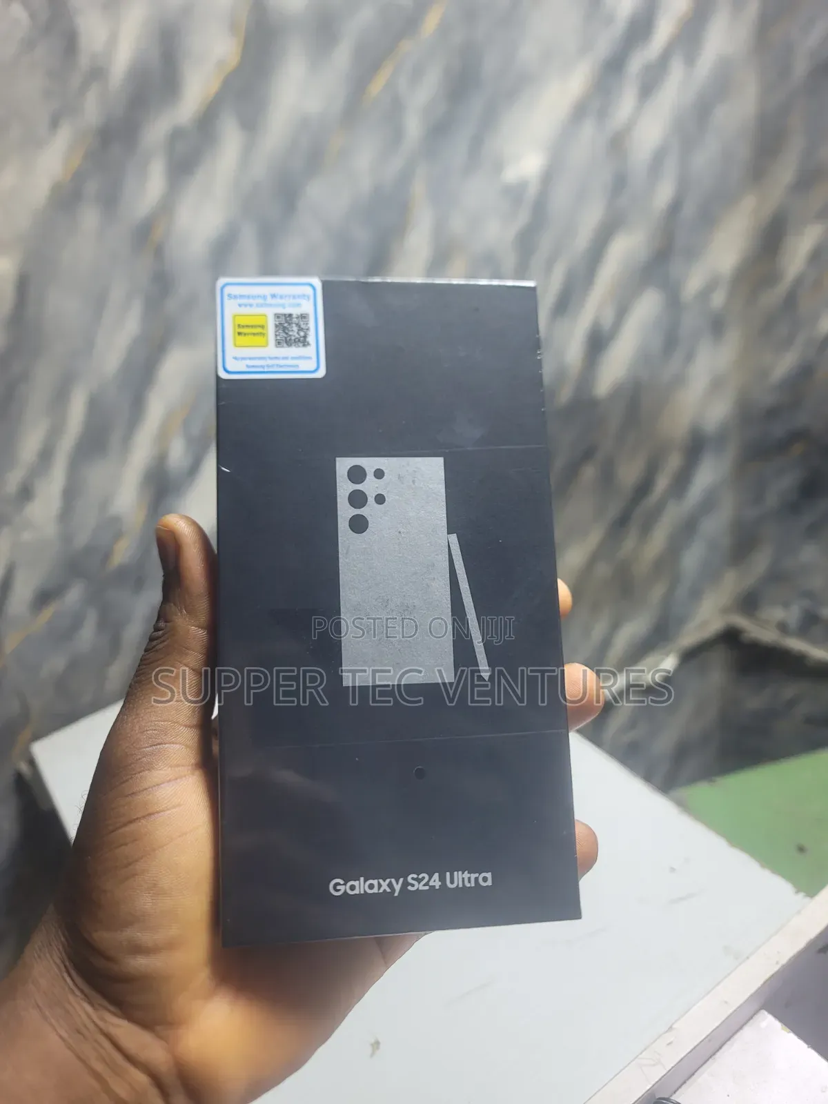 New Samsung Galaxy S24 Ultra 256 GB