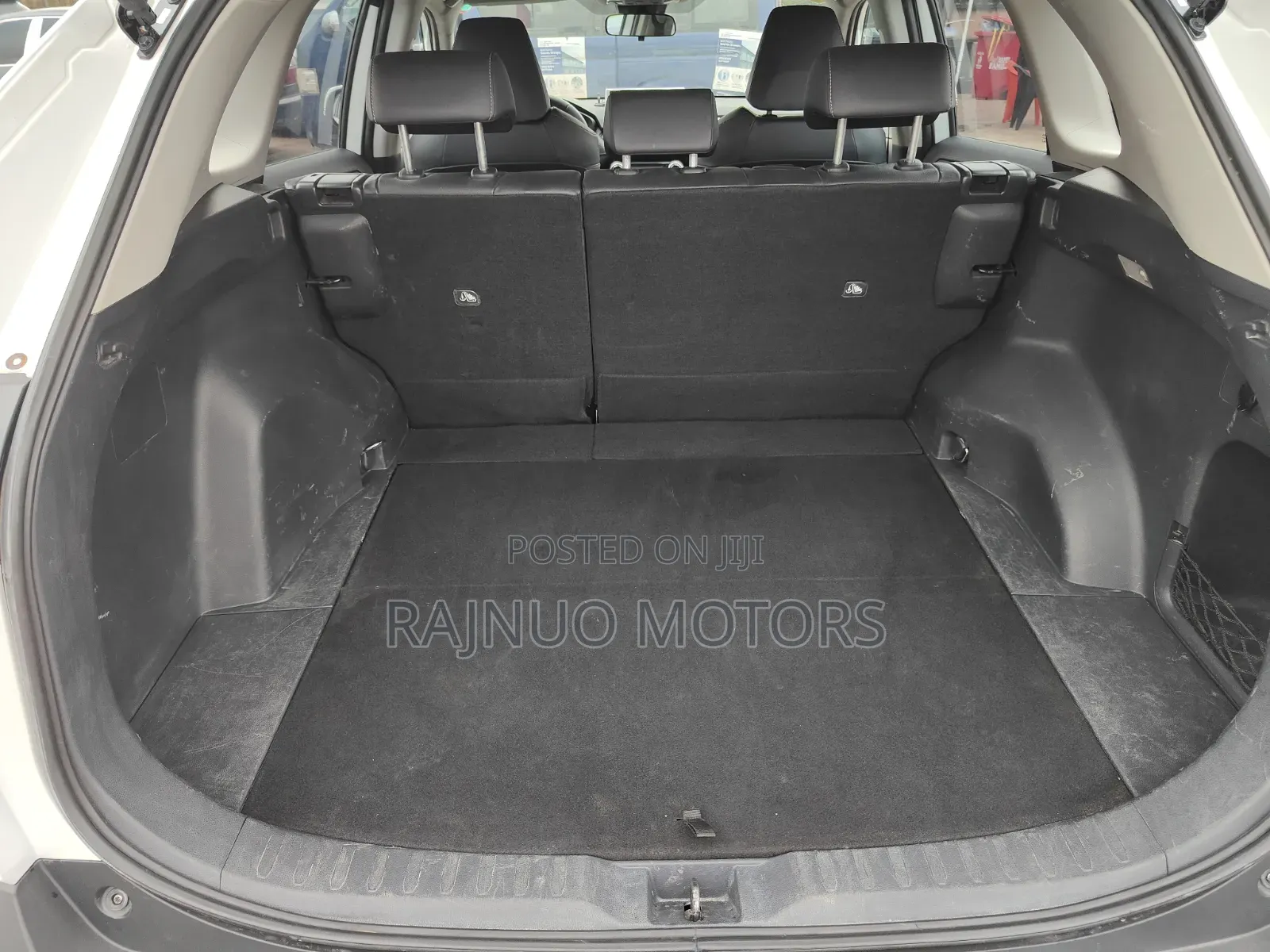Toyota RAV4 Limited FWD 2023 White