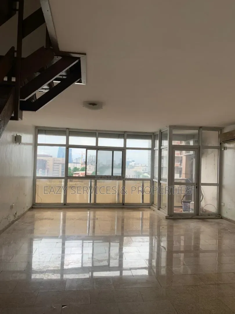 3bdrm Maisonette in 1004 Estate for rent